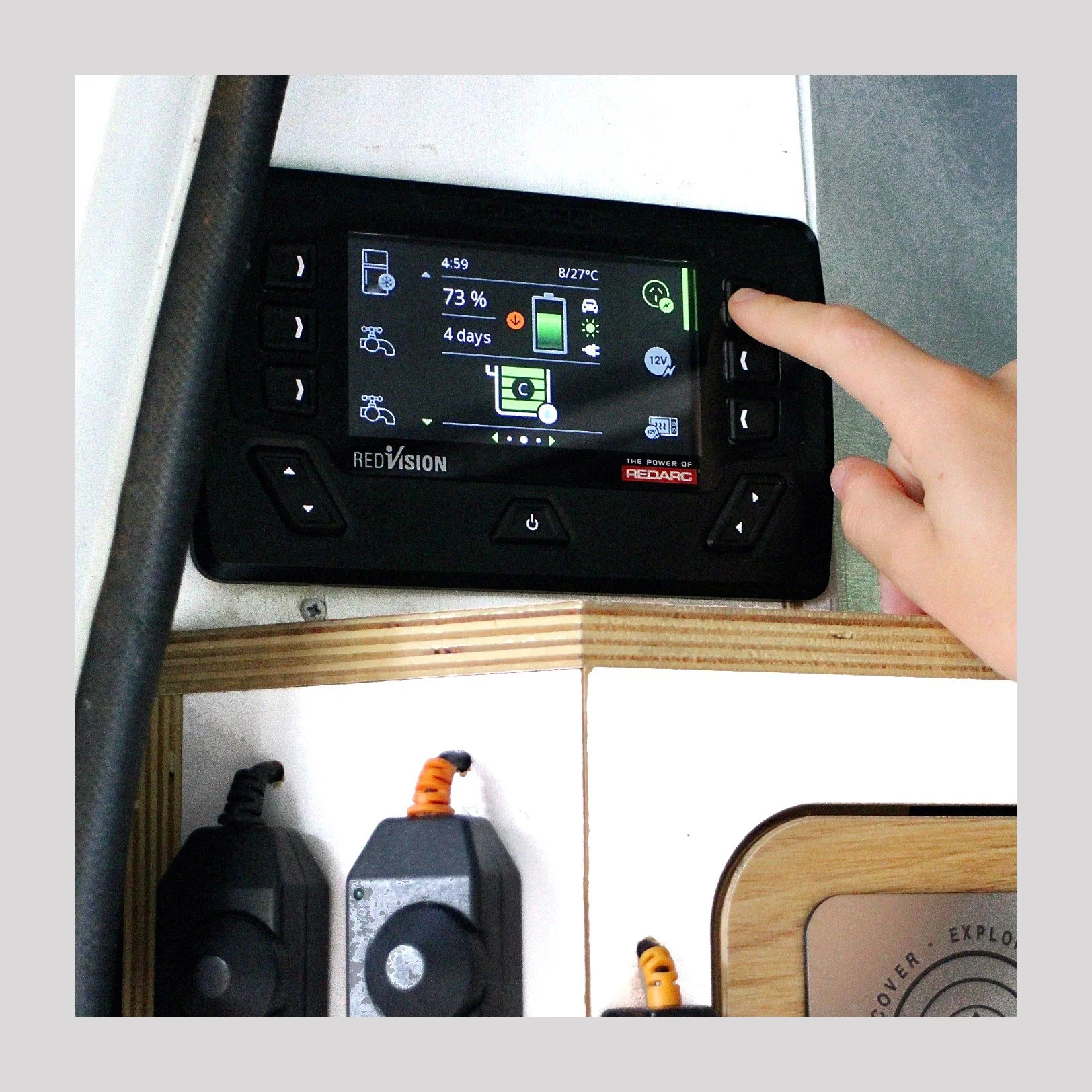 REDARC Manager30 Battery Management System with RedVision Display, UK Plug (BMS1230S3R-UK) (photo 4 of 4)
