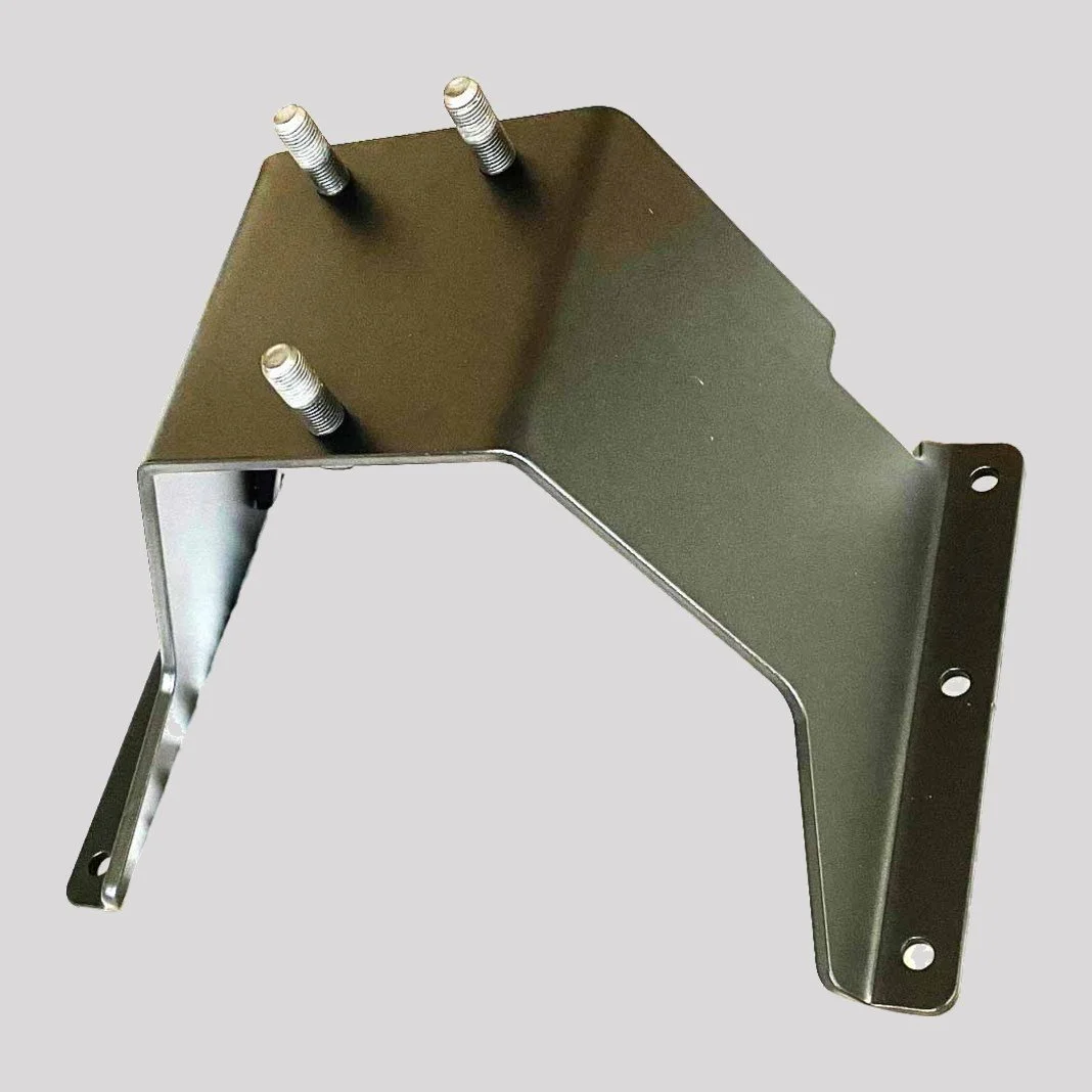 Discovery 2 Raised Spare Wheel Carrier for Larger Wheels – DDS Metals