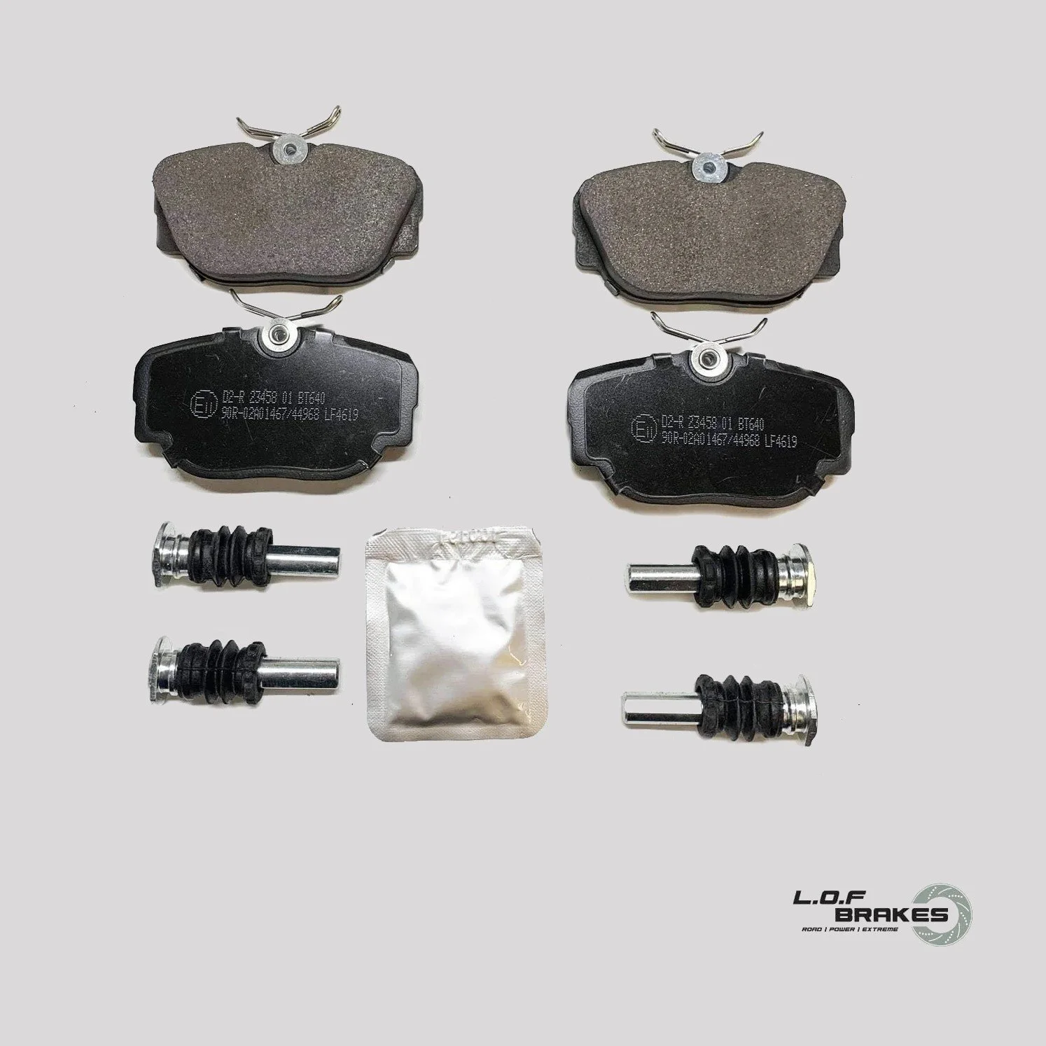 LOF ROADspec Rear Brake Pads - Disco 2 (98-04)
