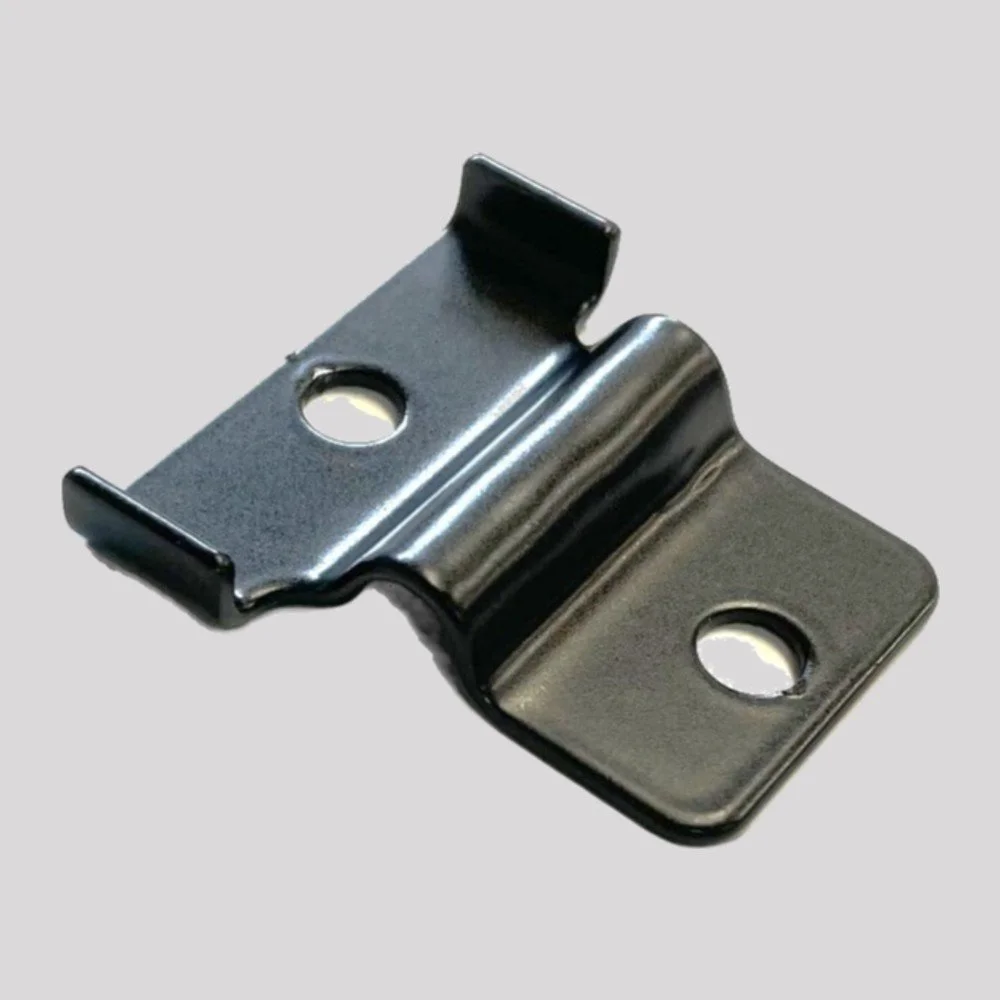 defender-door-check-strap-spring-retainer-1.webp