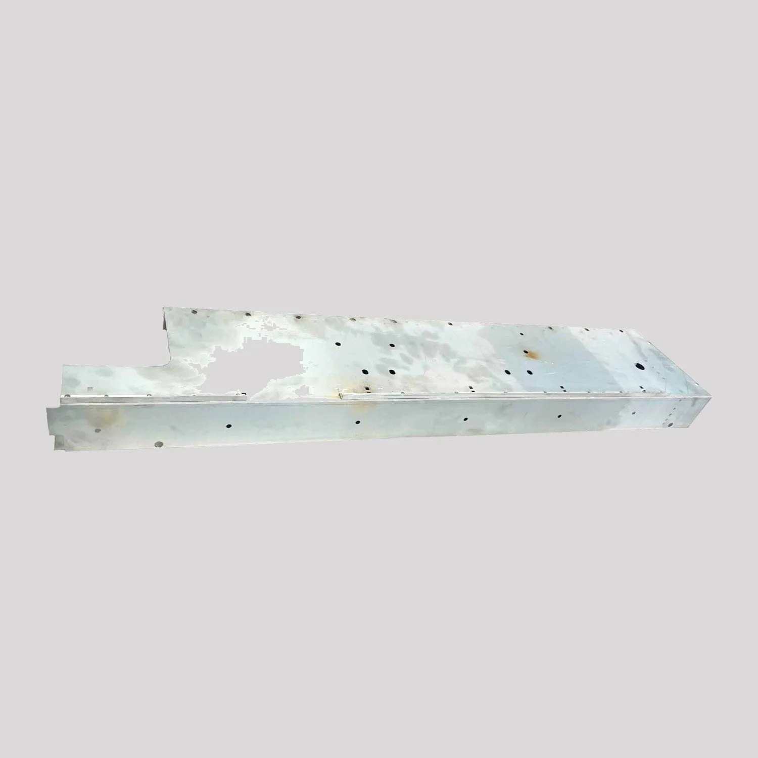 Range Rover Classic 4 Door Full Sill (1981-1996) – Right – DDS Metals
