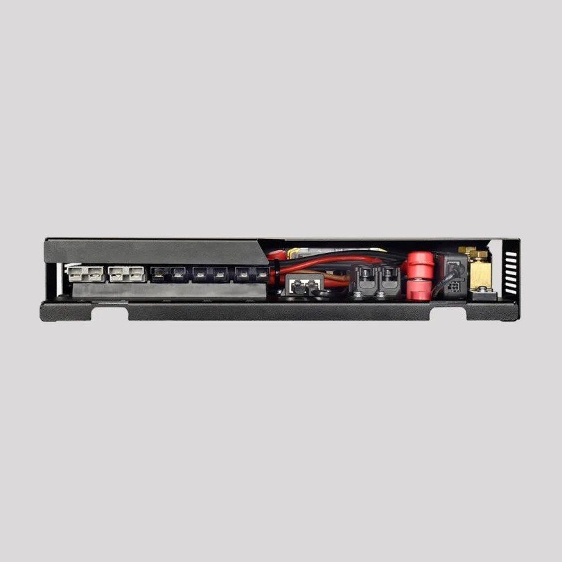 REDARC 12V 50A BCDC Alpha NOMAD with Fuse Block ICMS (ICMS-016-002) (photo 5 of 5)