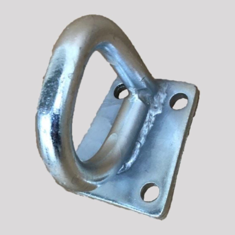 land-rover-heavy-duty-d-ring-towing-eye-1.jpg
