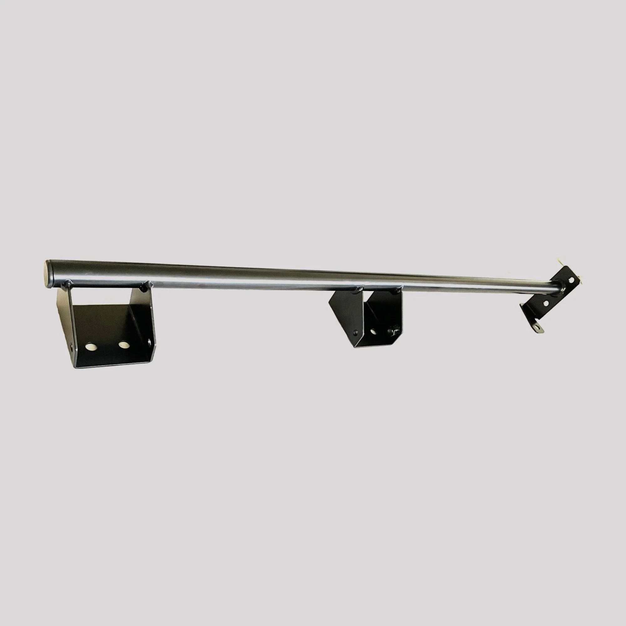 Defender 110 Rear Inward Facing Seat Anchorage, 9/10 Seat – Left, end view – DDS Metals