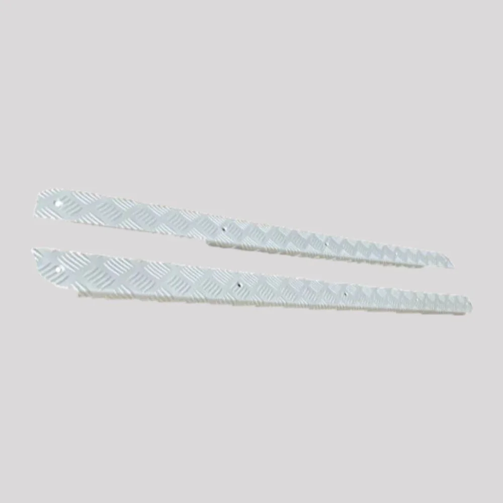 Defender 90 Chequer Plate Side Sill Protectors with Countersunk Stainless Fittings – 2mm, Silver powder coated / 3mm, Silver powder coated – DDS Metals
