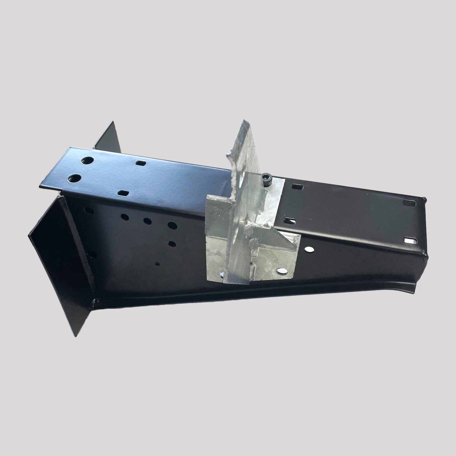 Defender High Capacity Rear Body Mount, Front, Galvanised – DDS Metals