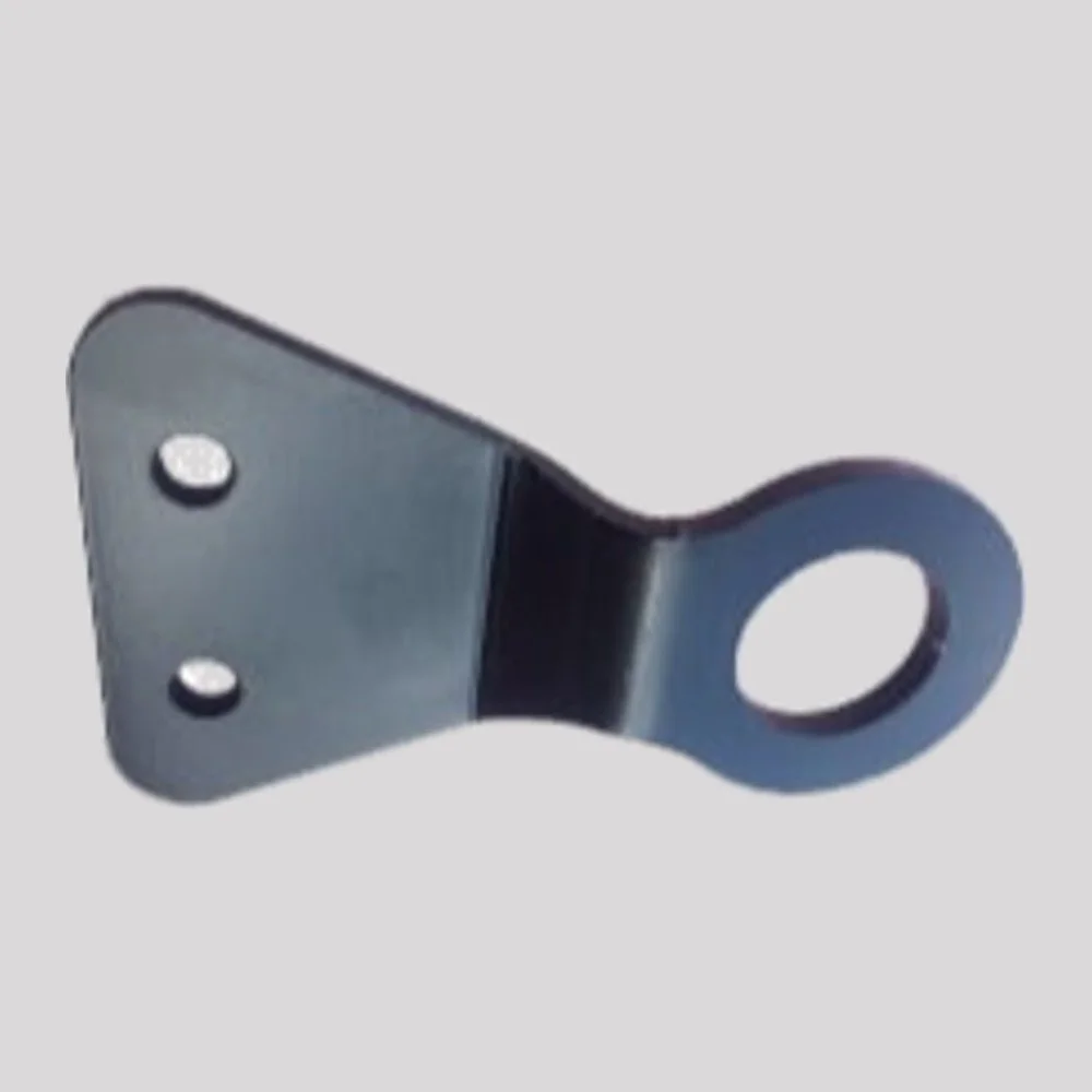dds-defender-tailgate-locking-bracket-1.webp