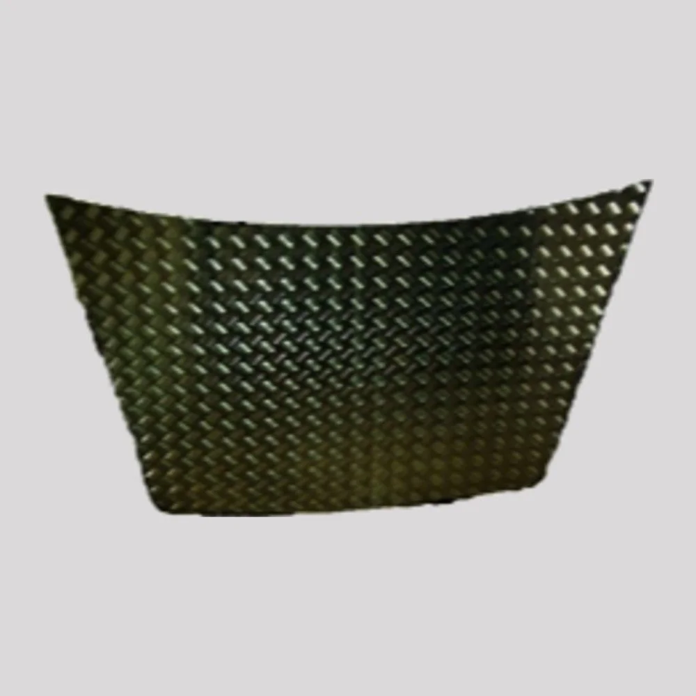 Discovery 1 Chequer Plate Bonnet Protector – Black powder coated – DDS Metals