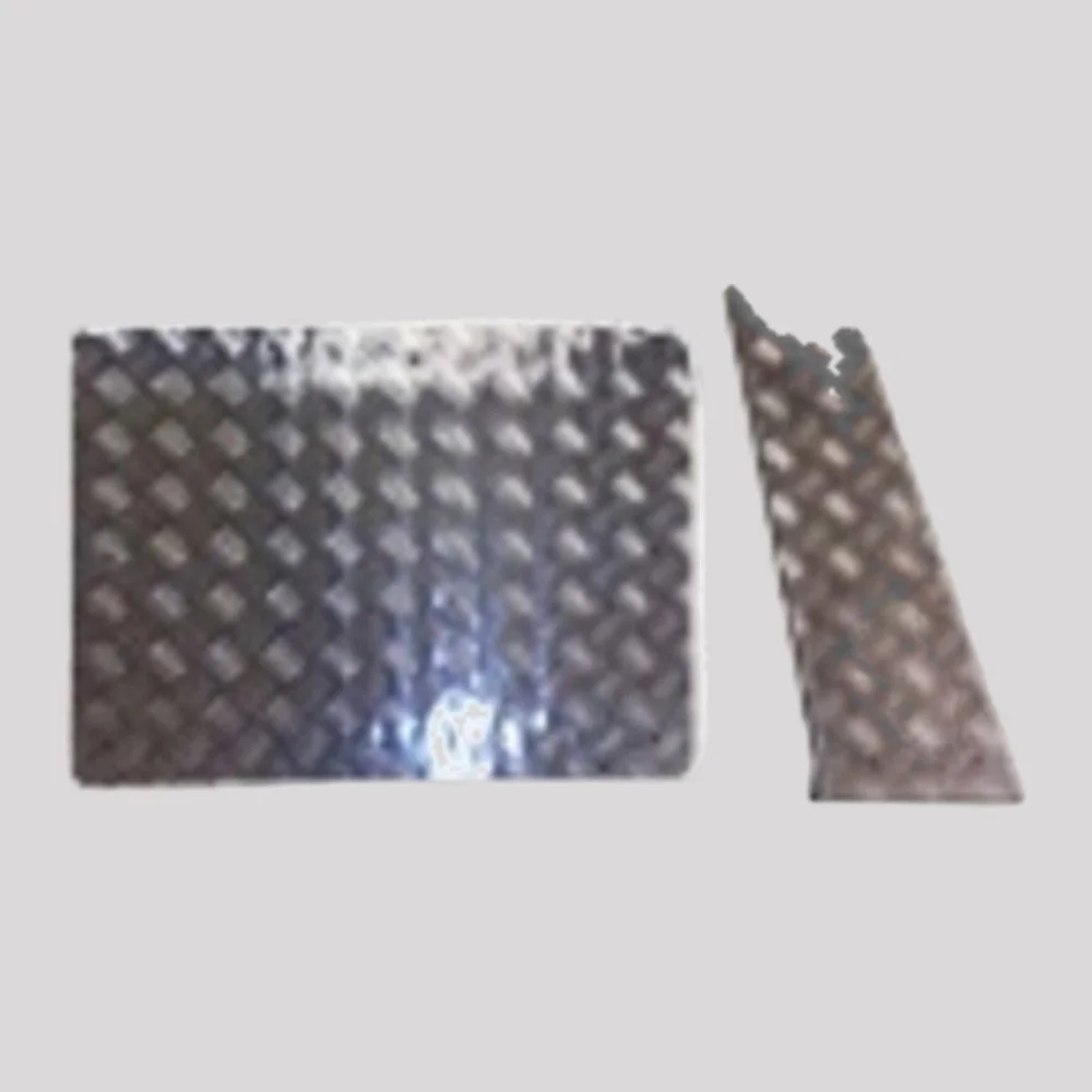Defender Puma 2-Piece Chequer Plate Bonnet Protector – 3mm, Mill finish (bare aluminium) – DDS Metals