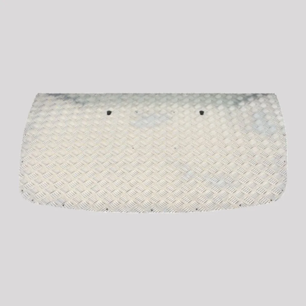 Discovery 2 Chequer Plate Bonnet Protector – Mill finish (bare aluminium) – DDS Metals
