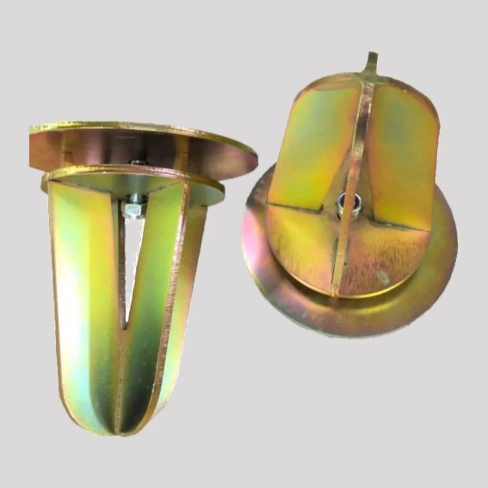 Rear Spring Dislocation Cones, Pair (Defender 90, Discovery 1, Range Rover Classic) – DDS Metals