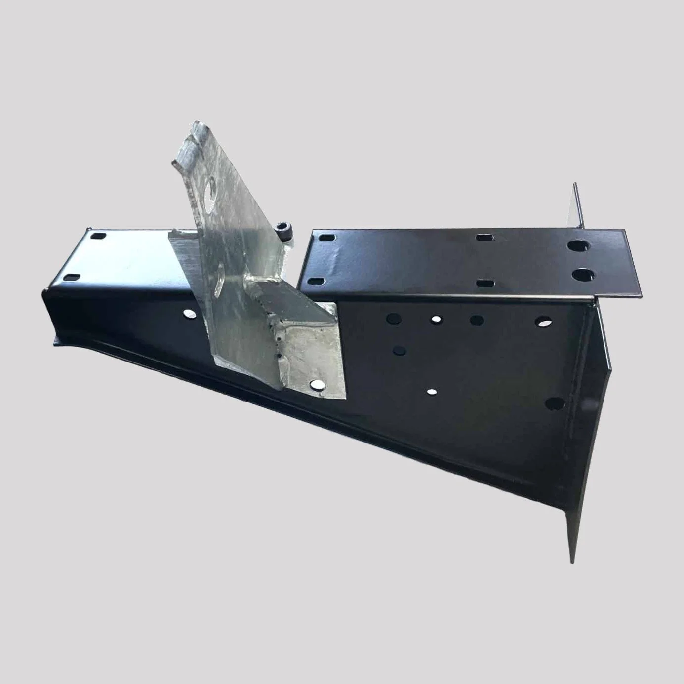 Defender High Capacity Rear Body Mount, Front, Galvanised – DDS Metals