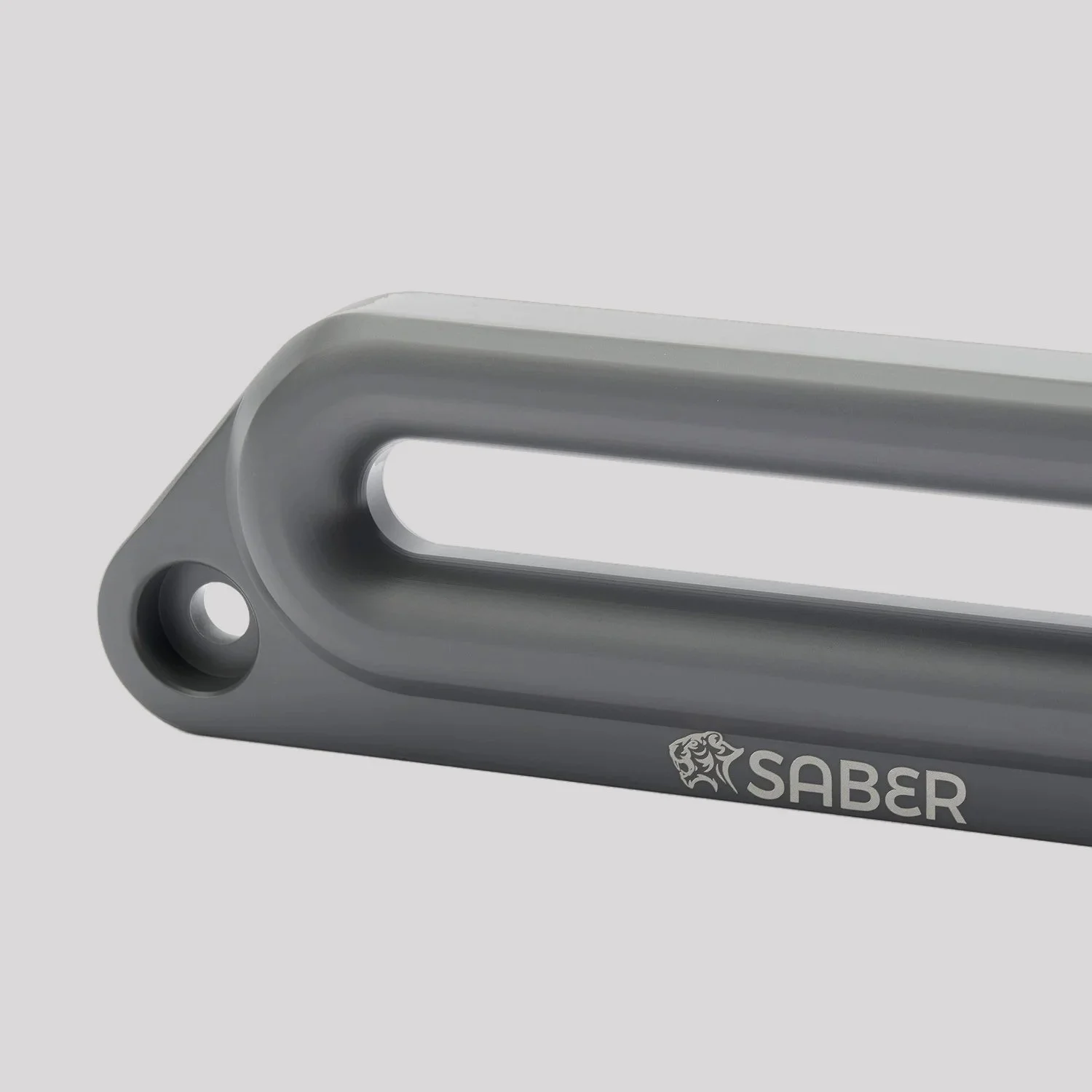 Saber Aluminium Offset Hawse Fairlead – Cerakote Grey – Saber Offroad