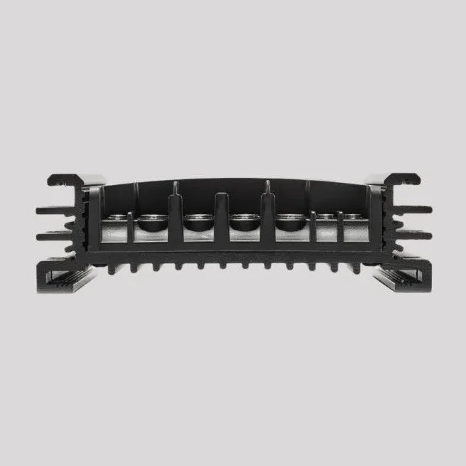 REDARC 12V 50A DC-DC Alpha R-Bus Battery Charger (BCDC12050R) (photo 4 of 5)