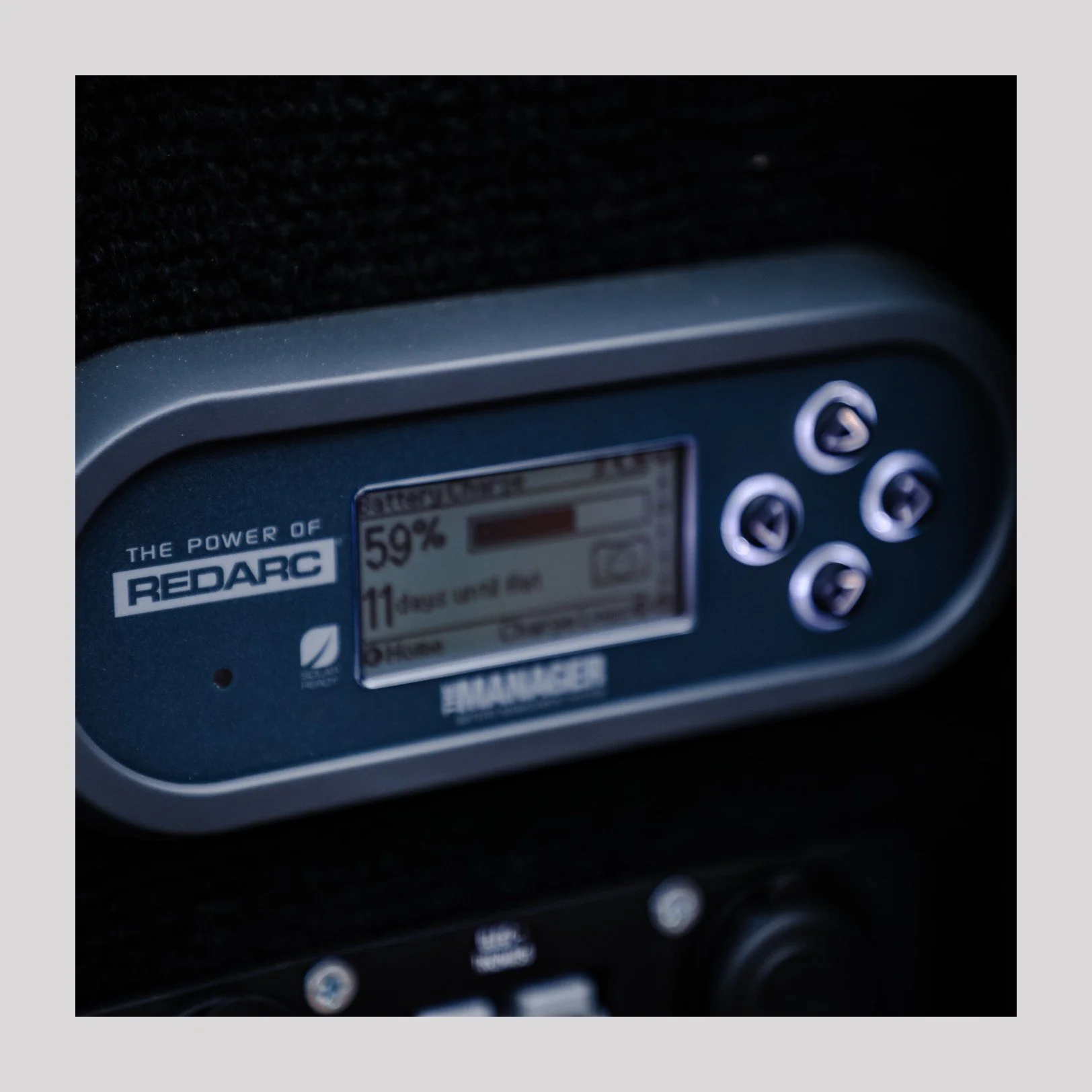 REDARC Manager30 Battery Management System, UK Plug (BMS1230S3-UK) (photo 4 of 4)