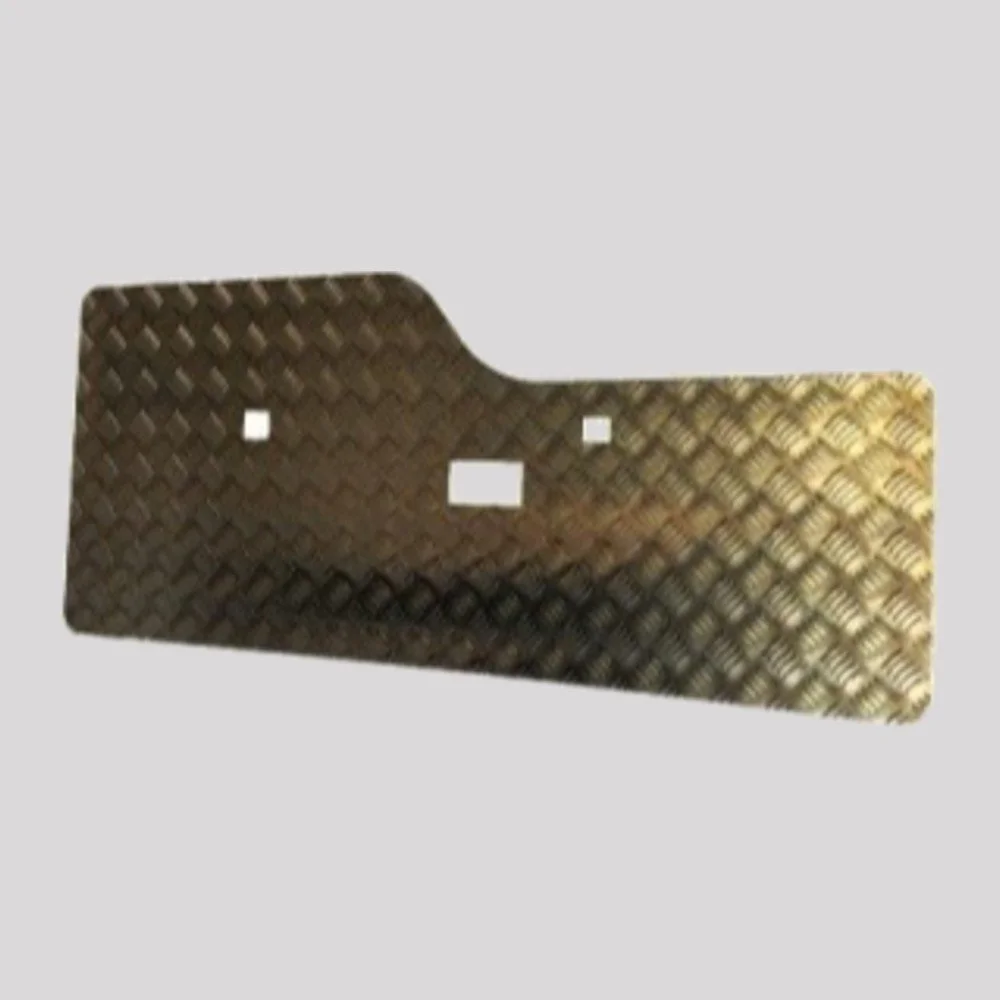 Discovery 2 Chequer Plate Rear Inner Door Card (7 Seater & Commercial) – Black powder coated – DDS Metals