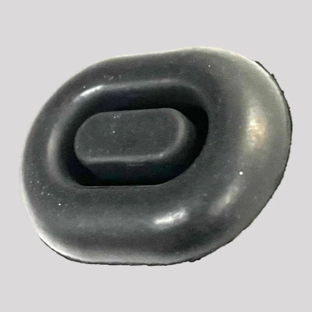 Defender Td5 / Puma Wiper Spindle Blanking Grommet (2002-2016) – DDS Metals