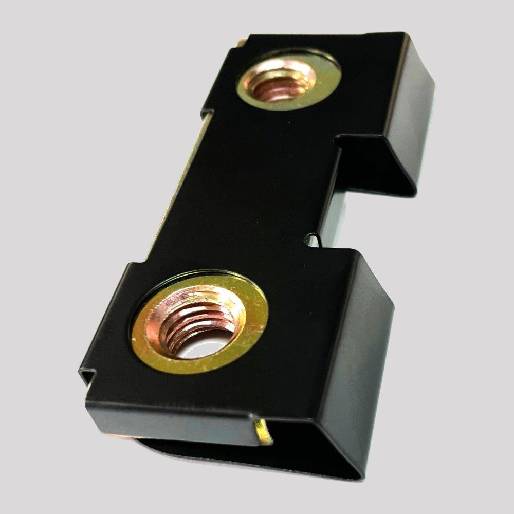 Defender Front Bumper Threaded Block (Nut Plate) – DDS Metals