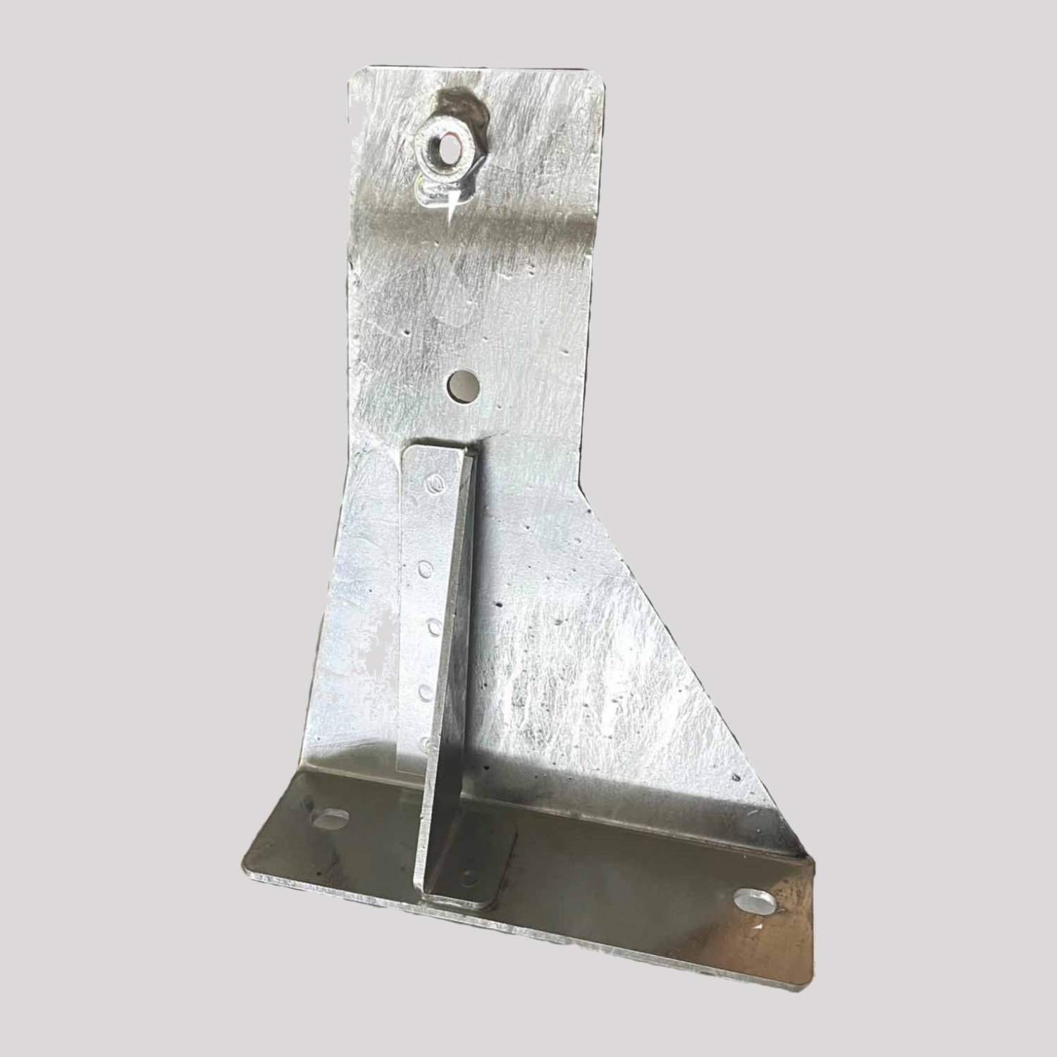 Defender Front Seat Belt Anchorage Bracket (1987-2006) – Left – DDS Metals