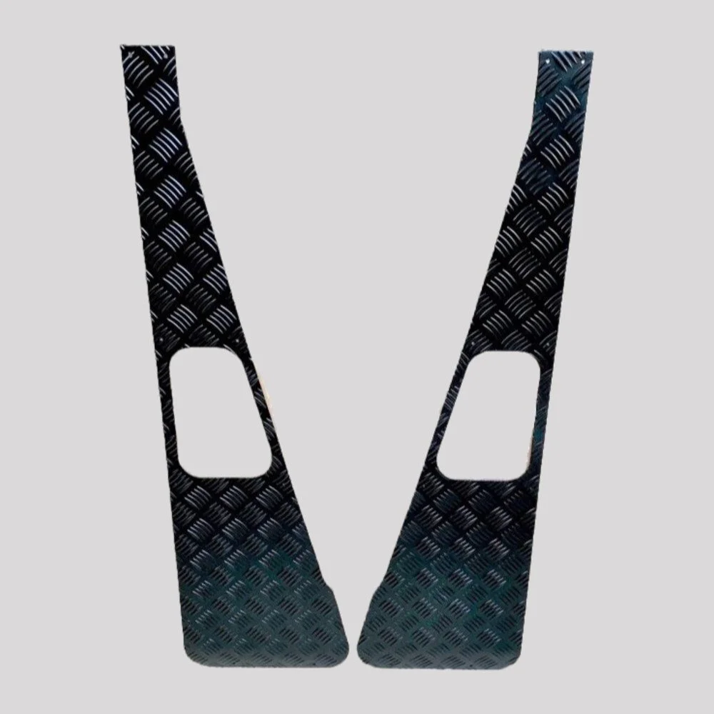 Defender Tdi Chequer Plate Wing Top Protectors with Large Air Intake – 2mm, Black powder coated / 3mm, Black powder coated – DDS Metals