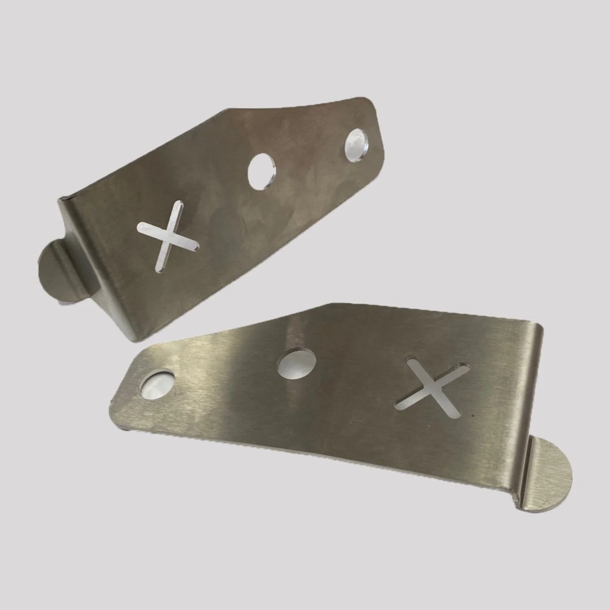 Discovery 3 & 4 Headlight Anti-Theft Brackets – DDS Metals