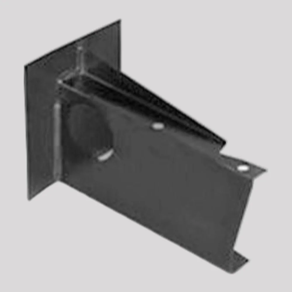 Series 109" Front of Petrol Tank Outrigger (Large Hole) – Left – DDS Metals