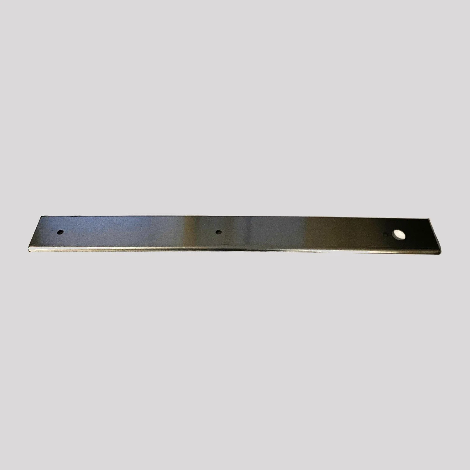 Defender A-Pillar / Footwell Kick Panel Trim Retainer (2007-2016) – DDS Metals