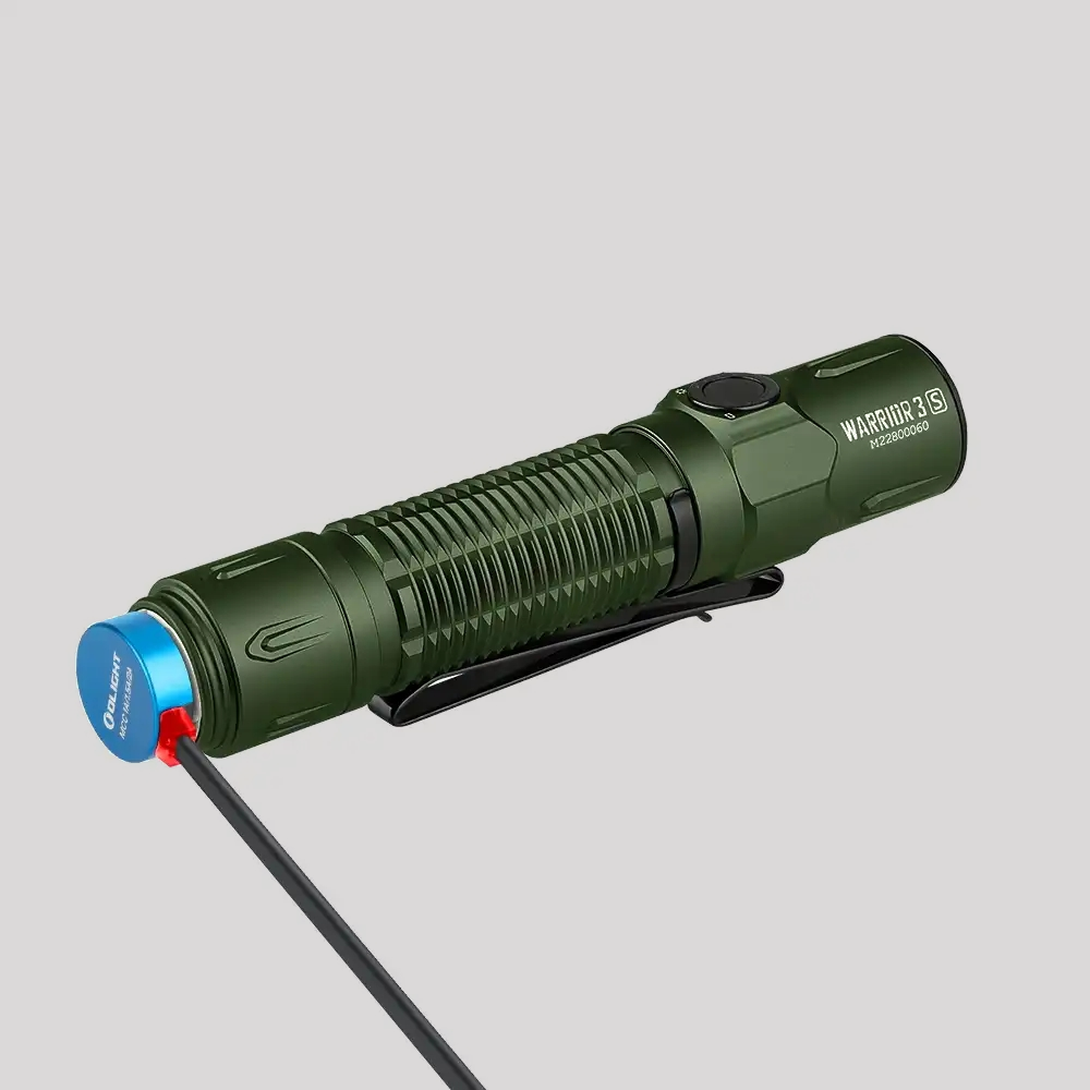 warrior-3s-magnetic-charging.png