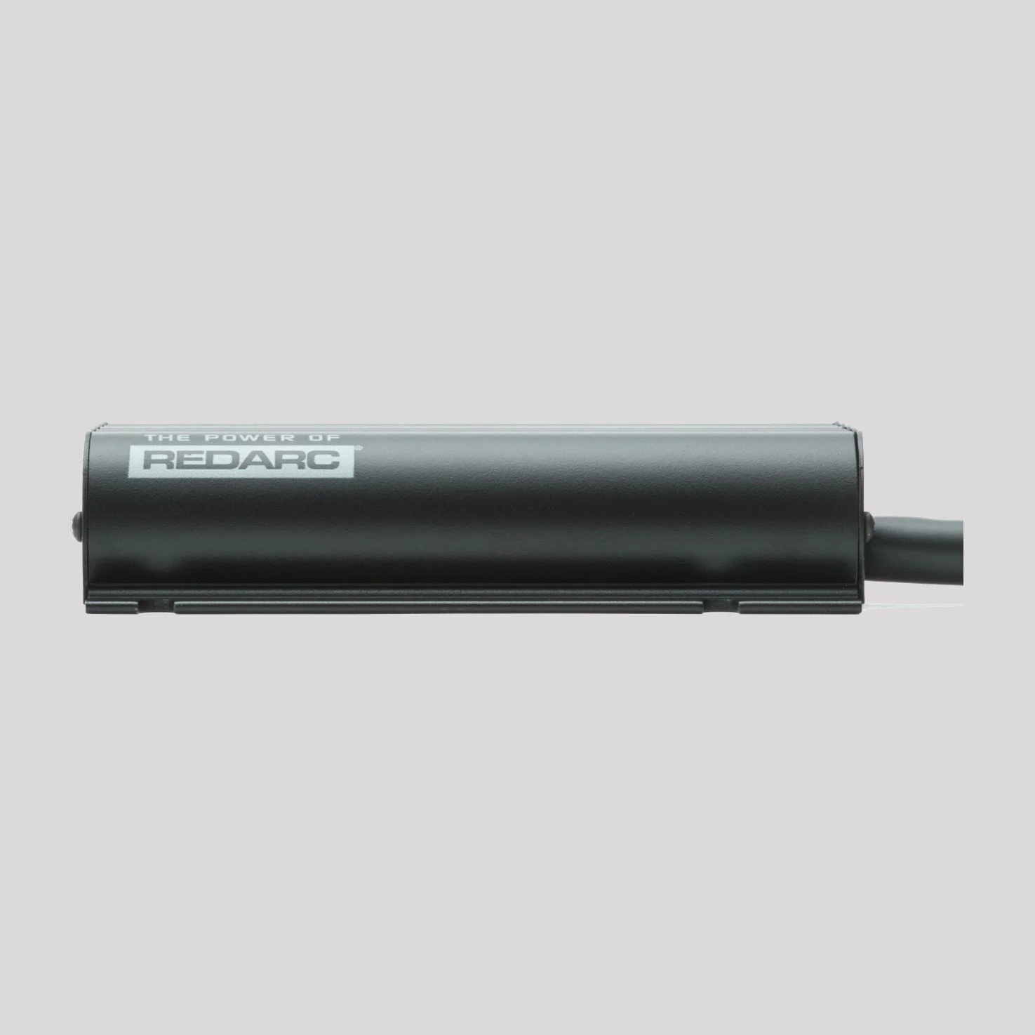 REDARC 12V 25A DC-DC 3 Stage Battery Charger with MPPT Solar (BCDC1225D) (photo 3 of 5)