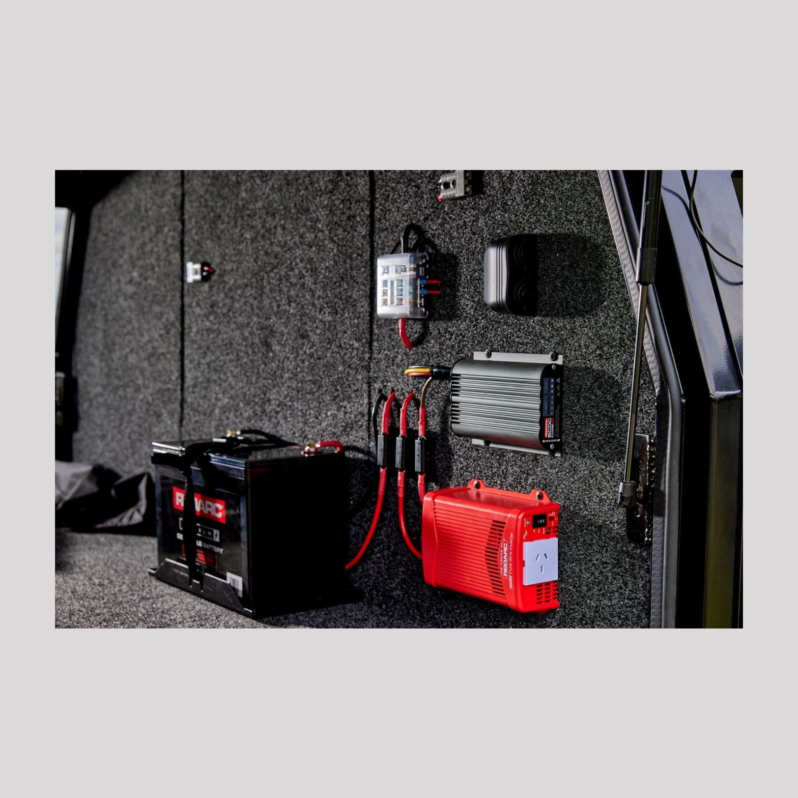 REDARC In-Cabin 12V 25A DC-DC 3 Stage Battery Charger with MPPT Solar (BCDCN1225) (photo 2 of 2)