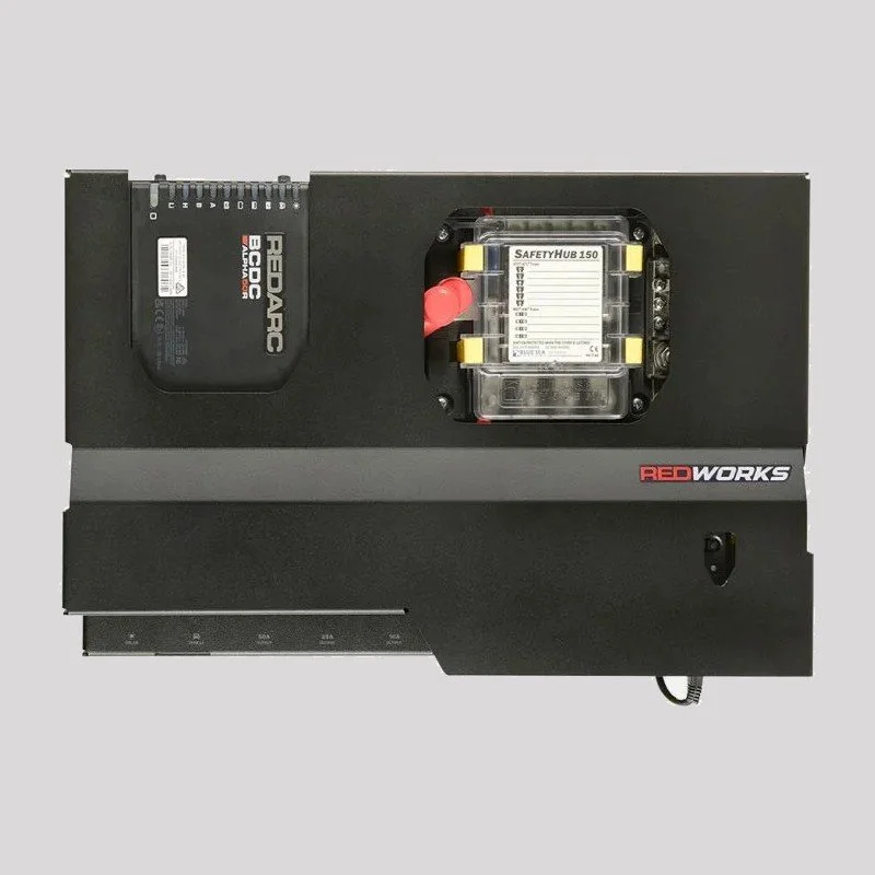 REDARC 12V 50A BCDC Alpha NOMAD with Fuse Block ICMS (ICMS-016-002) (photo 3 of 5)
