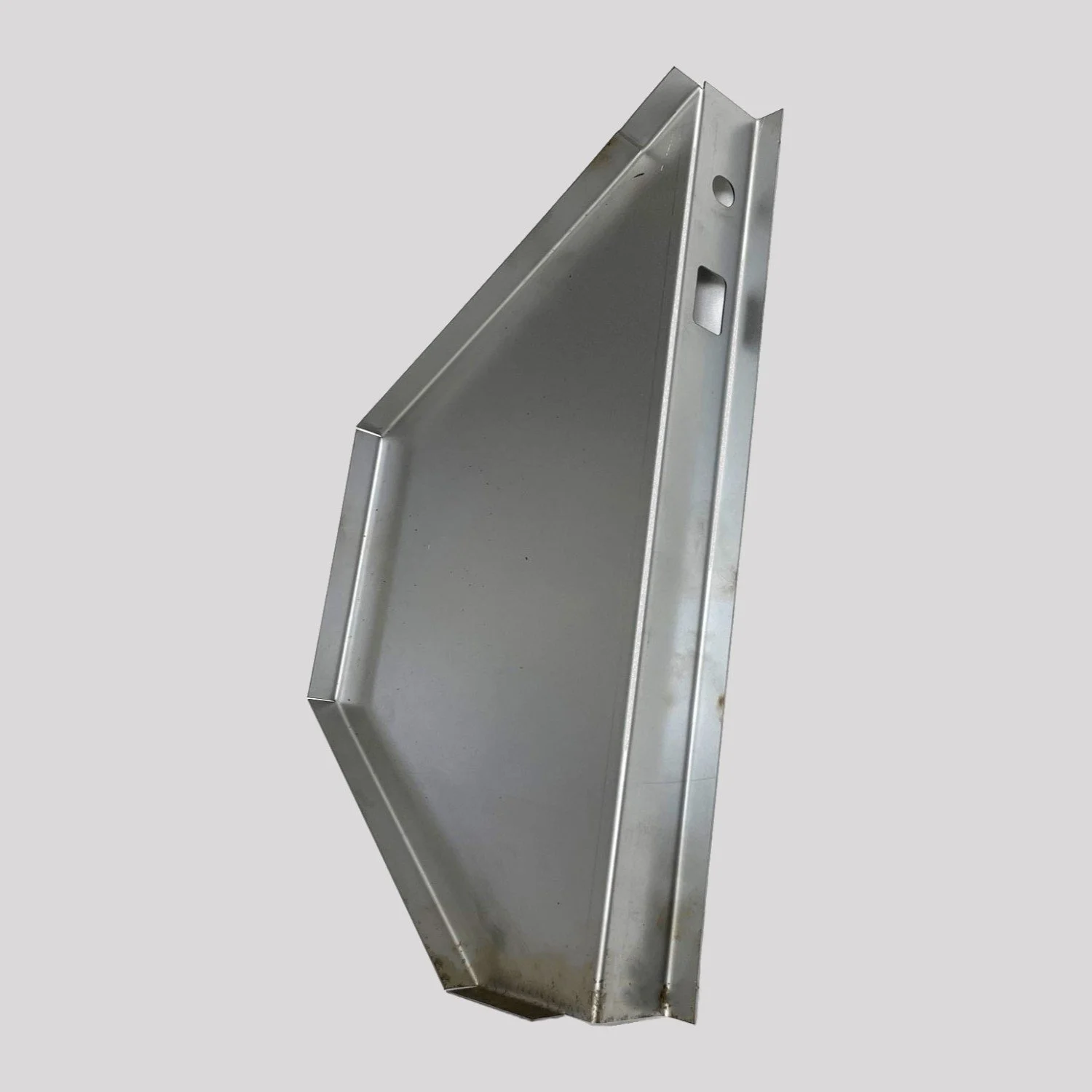 Defender Td5 Footwell Outer Side Plate (Door Pillar Side) – Right – DDS Metals