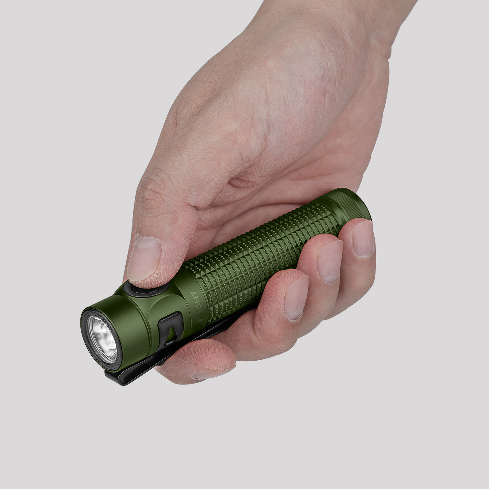 baton-4-pro-od-green-in-hand.png