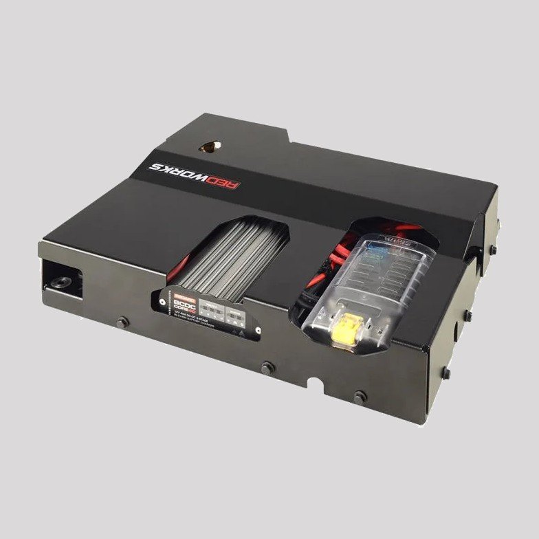 REDARC 12V 40A BCDC Core NOMAD with Fuse Block ICMS (ICMS-016-001) (photo 1 of 5)