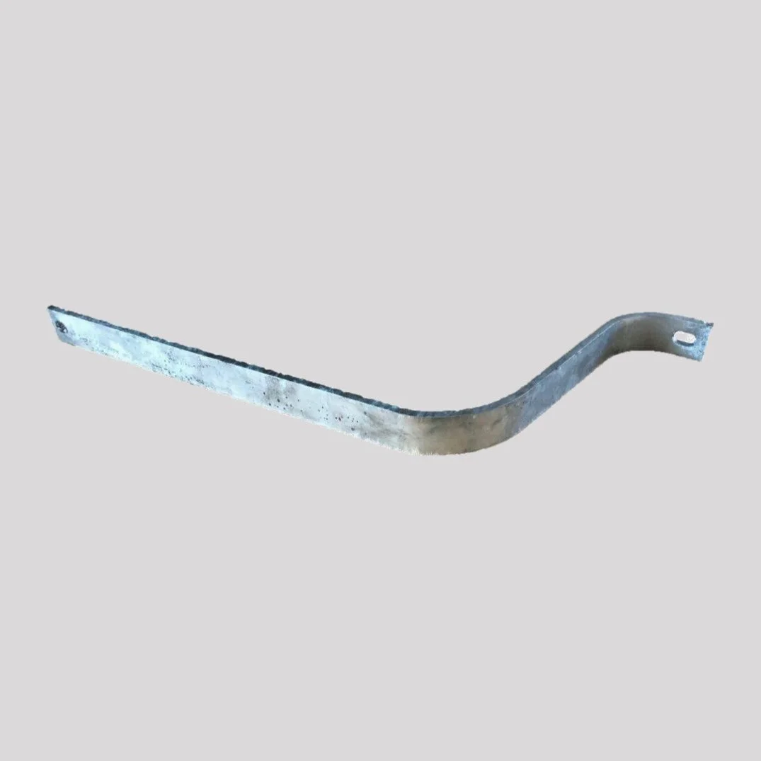 Defender 90 Rear Outer Wing to Body Stay, Galvanised – DDS Metals