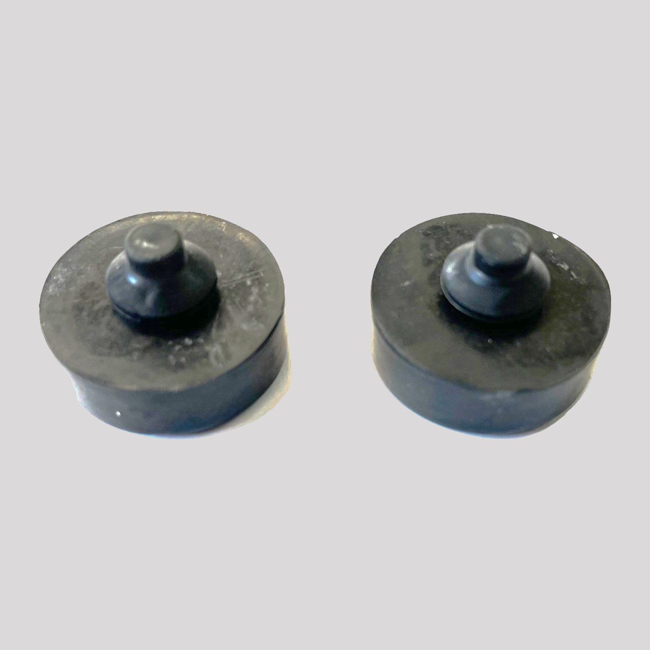 Series & Defender Bonnet Buffers (Pair) – DDS Metals