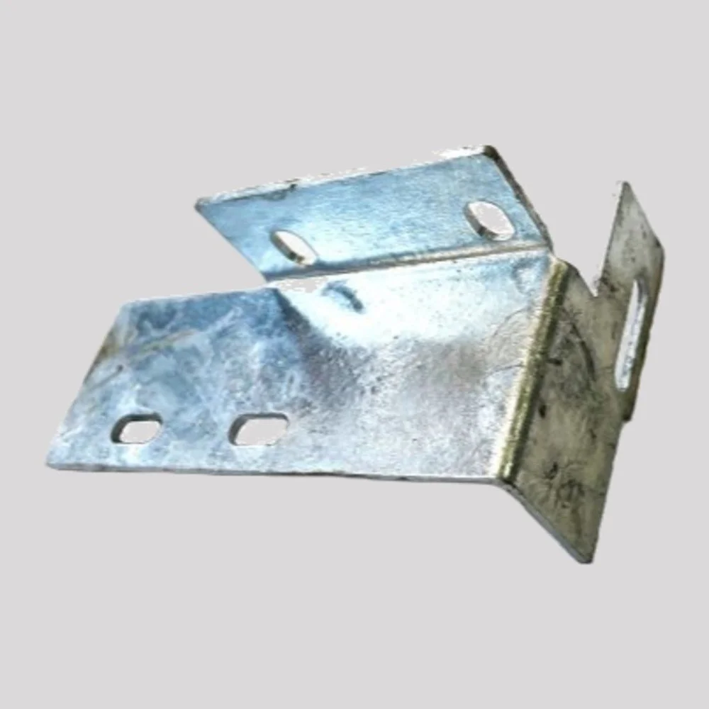 Defender 130 Double Cab Lower Sill Extension Bracket – Left – DDS Metals