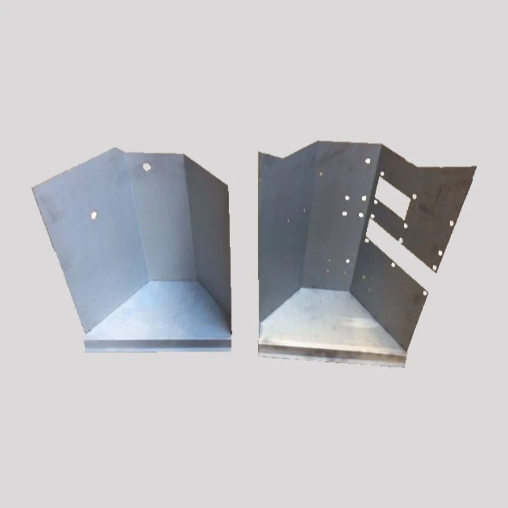 Defender Front Footwell Panel – Pair (left & right), Right-hand drive (UK) – DDS Metals