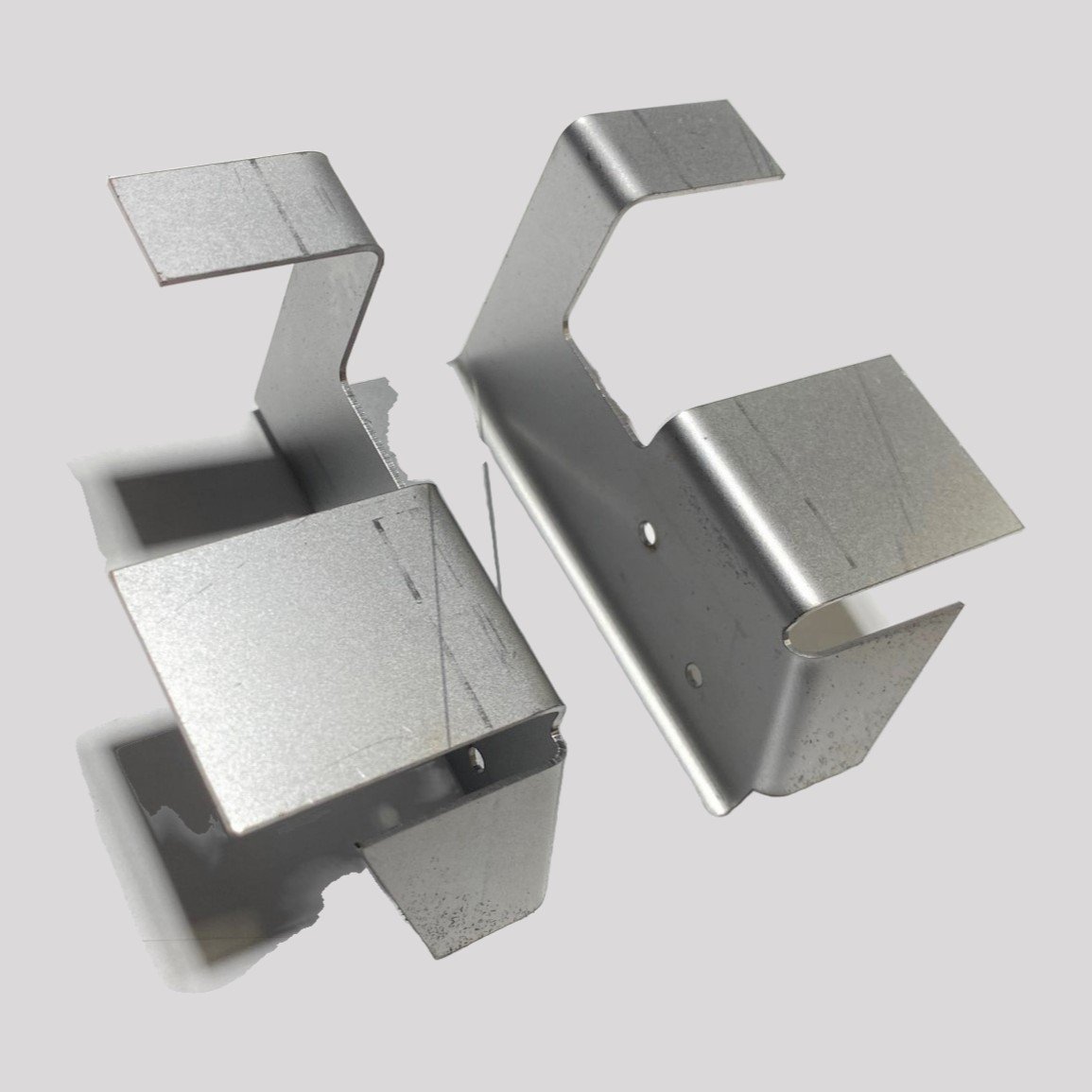 Defender Dash Mount Back Panel Bracket, Large – DDS Metals