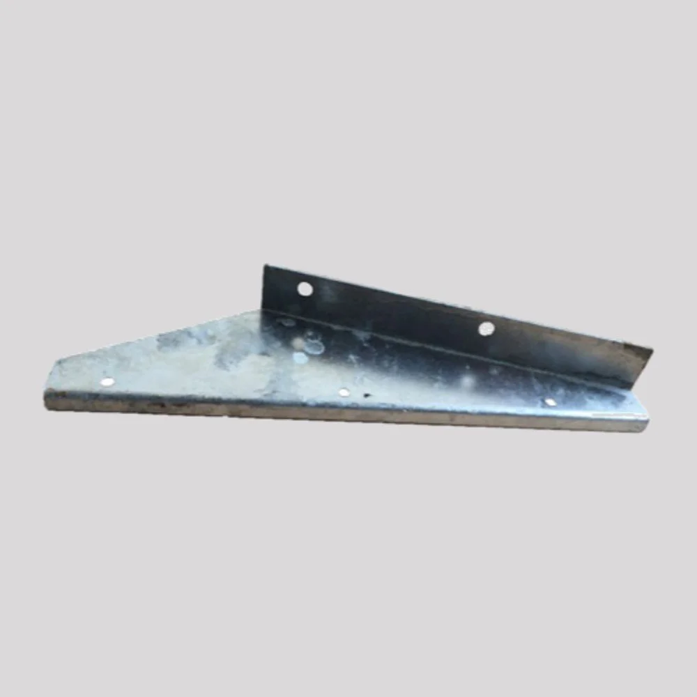 Defender Extended (Wide Wheel) Front Mudflap Bracket, Galvanised – Right – DDS Metals