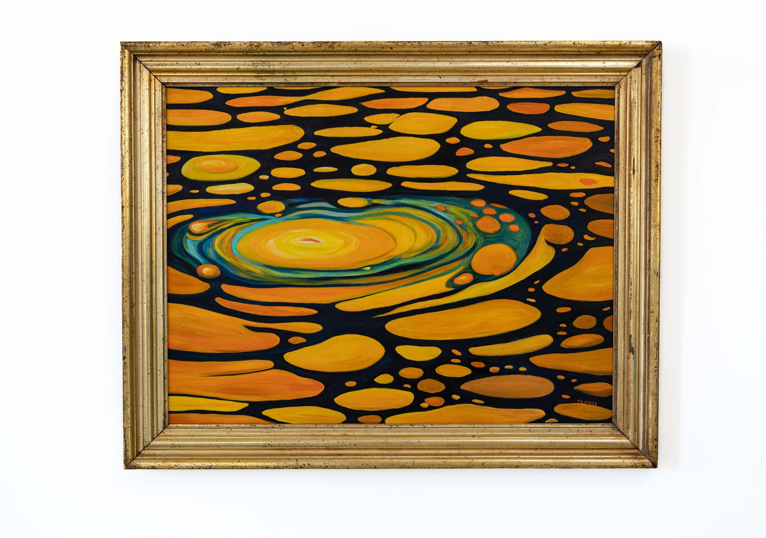 Oil on canvas

- 105 × 83 cm