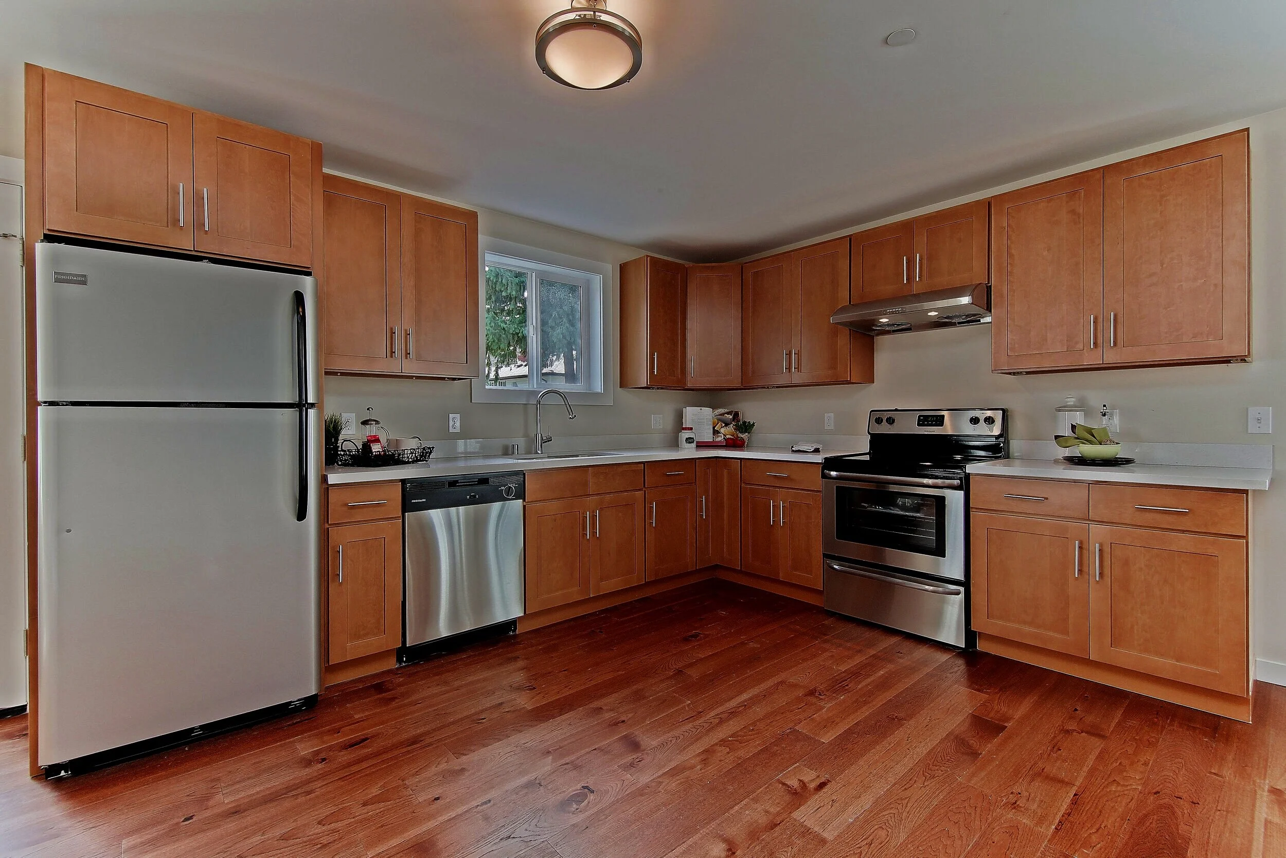 819 Kitchen