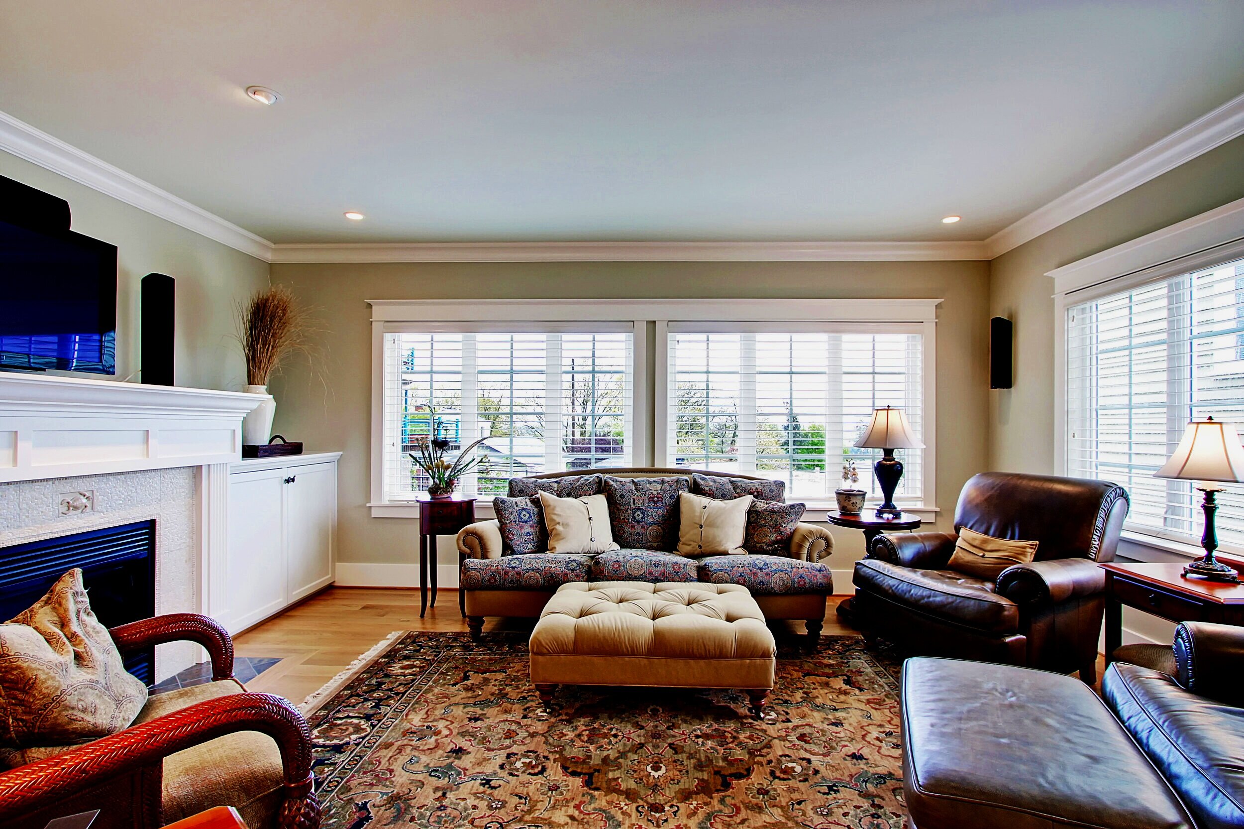Queen+Anne+Living+Room_2jpg.jpg