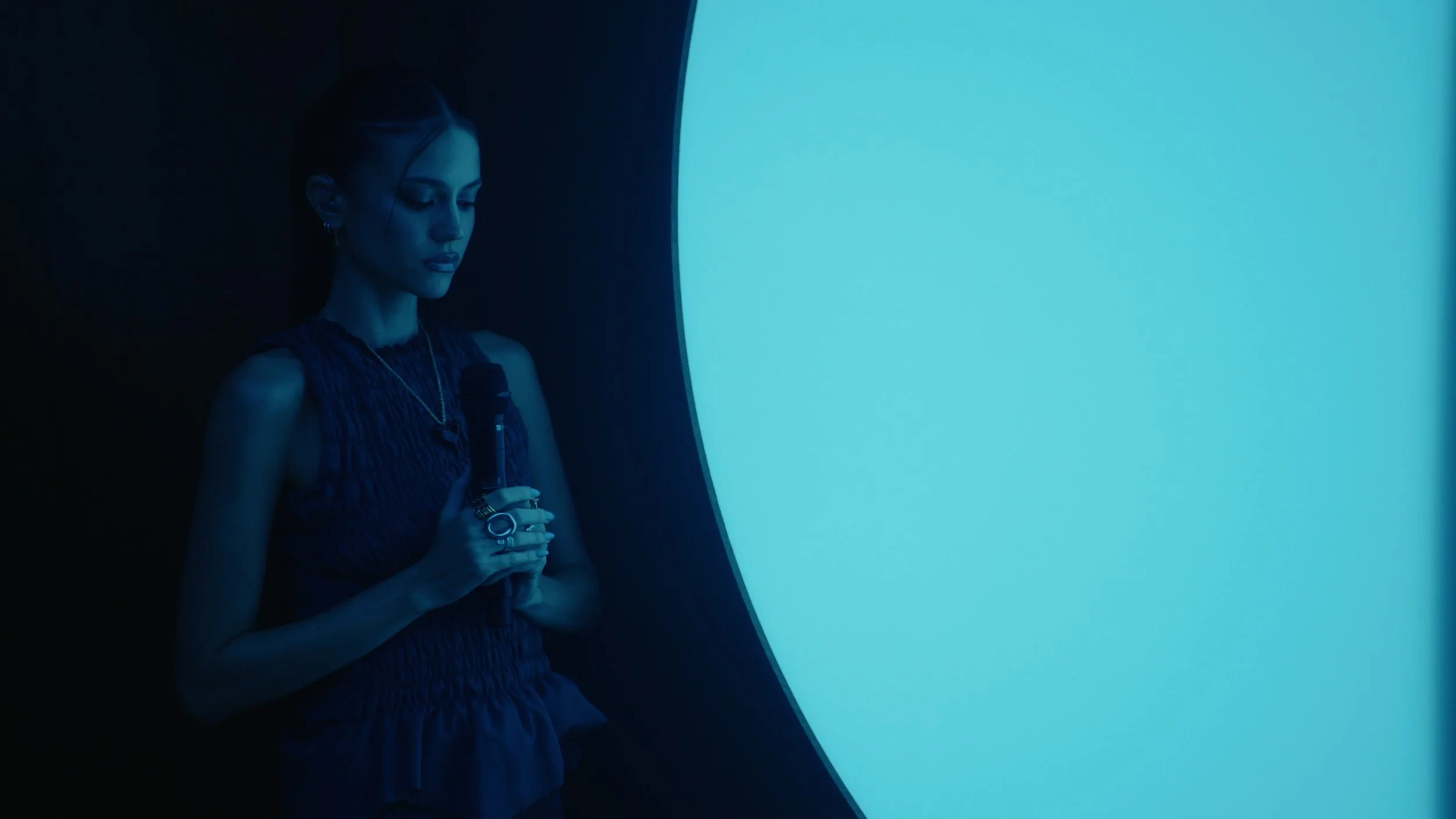 frame_302.jpg