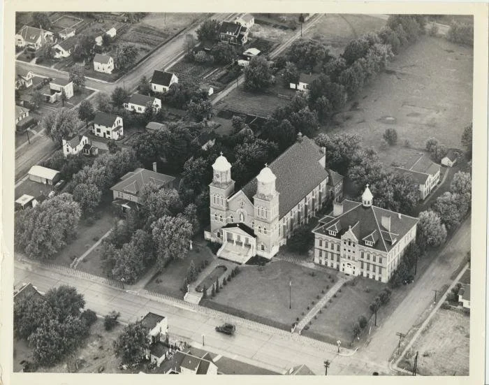 St Wens.jpg