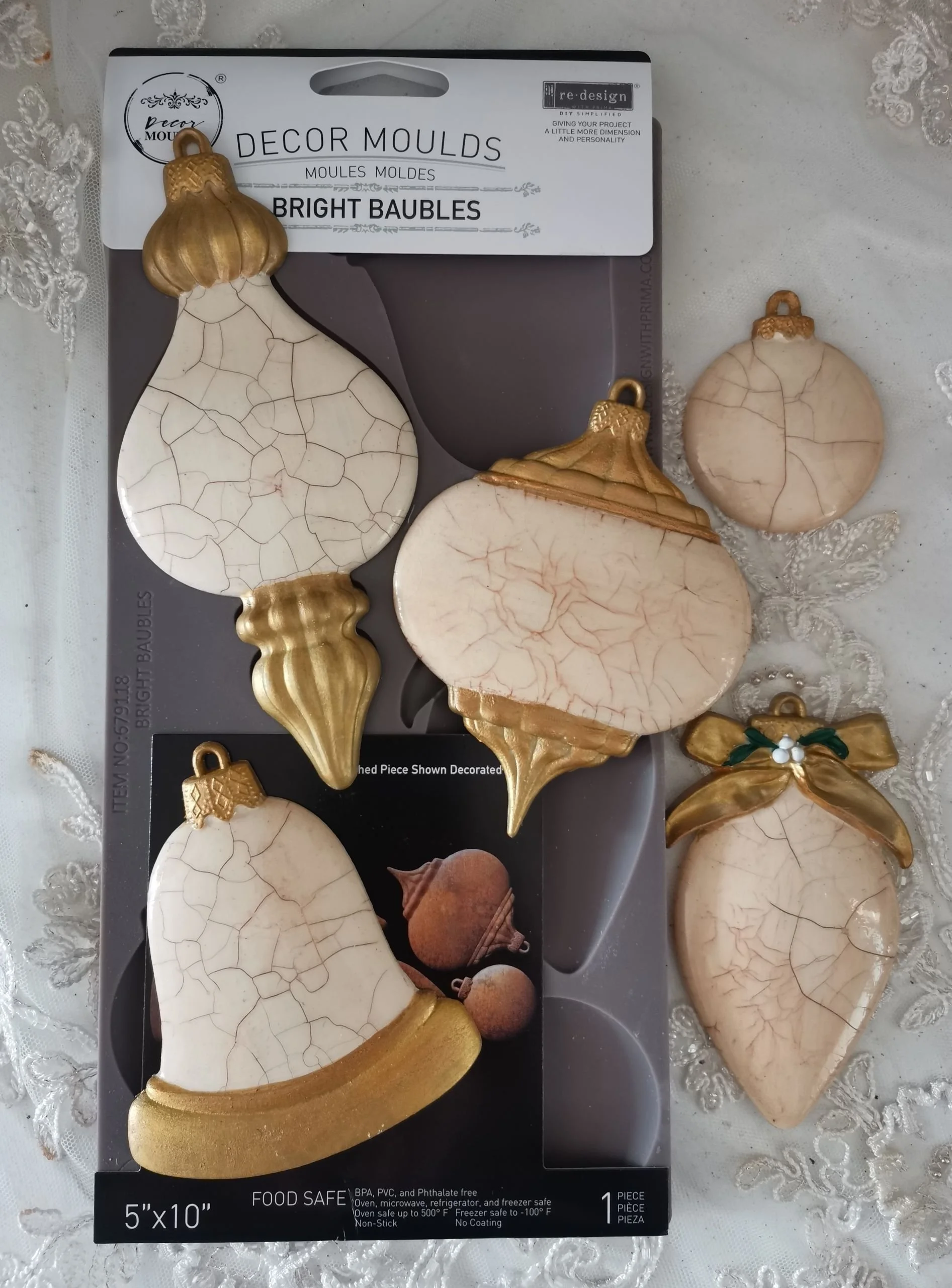 Bright Baubles Decor Mould Project Sample