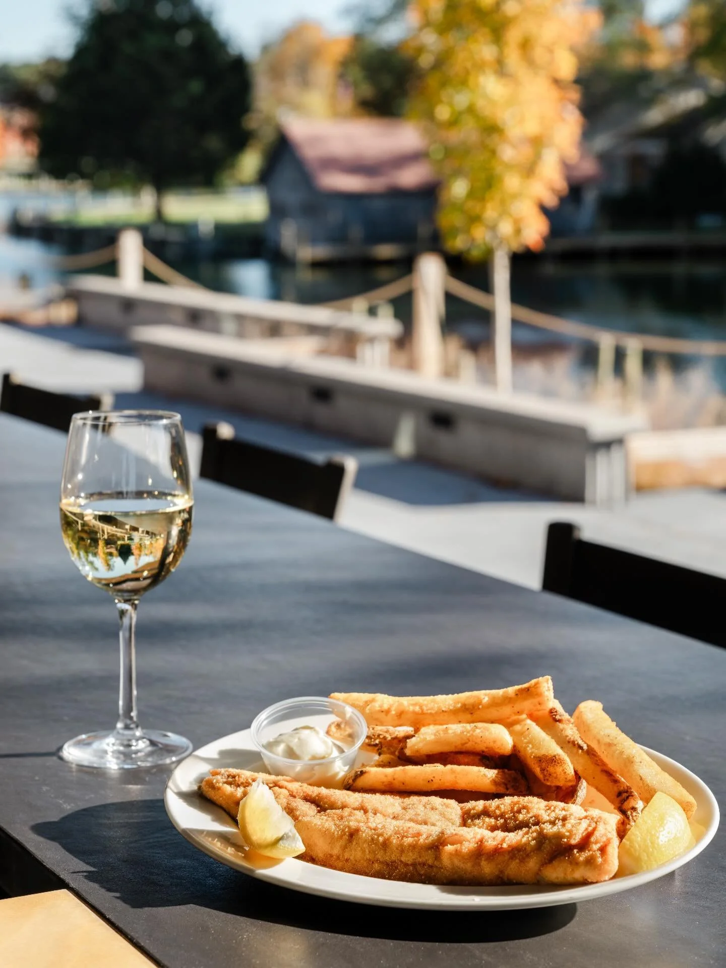We&rsquo;re easing into spring (is there such a thing?!).
⠀⠀⠀⠀⠀⠀⠀⠀⠀
Open Friday, May 1 &amp; Saturday, May 2 for lunch and dinner.
Closed Sunday, May 3.
⠀⠀⠀⠀⠀⠀⠀⠀⠀
In May, we will have the following hours:
Mon - Tuesday: CLOSED
Wednesday - Thursday: 3