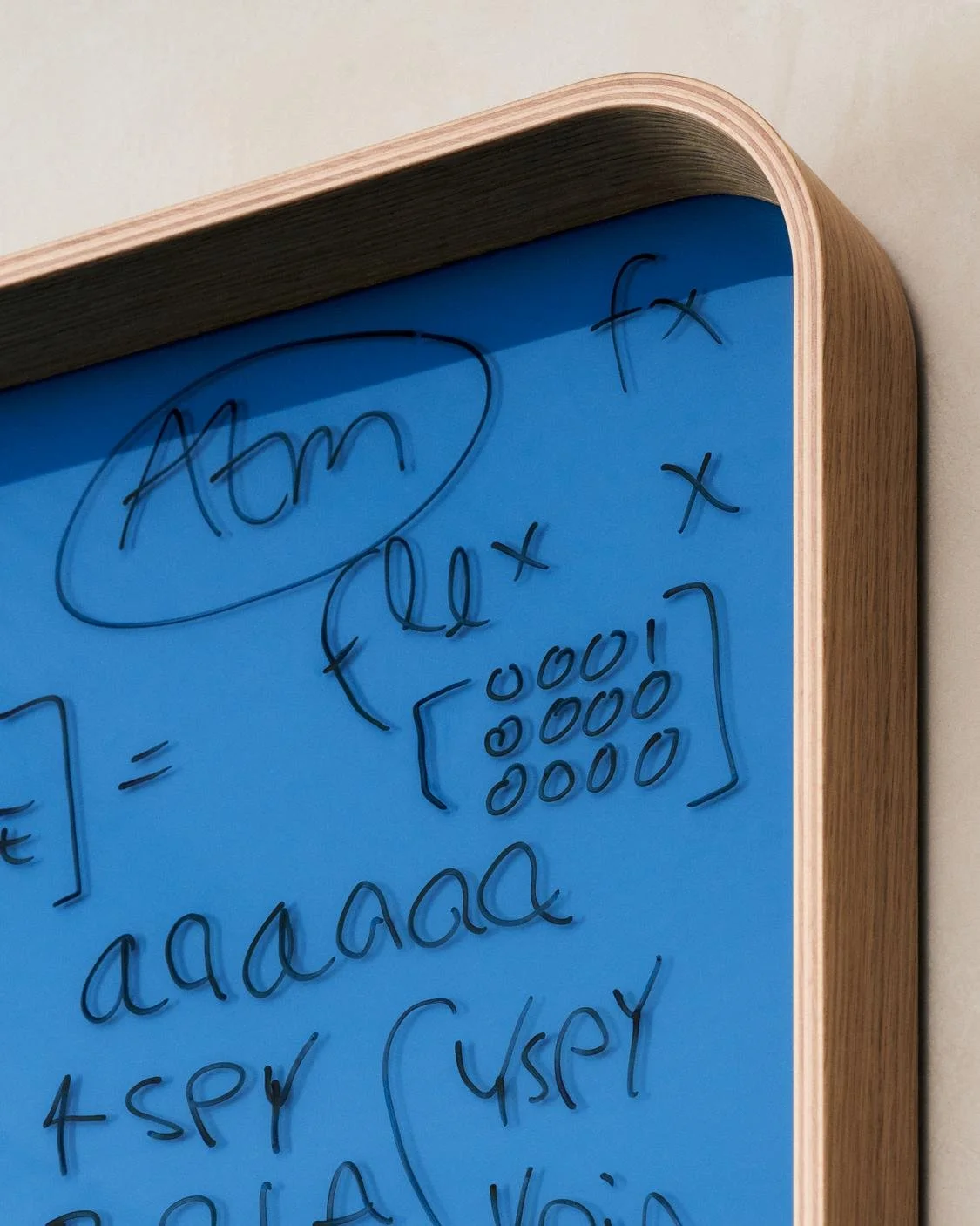 05_FRAME WALL-70825-360-DETAIL-136.jpg