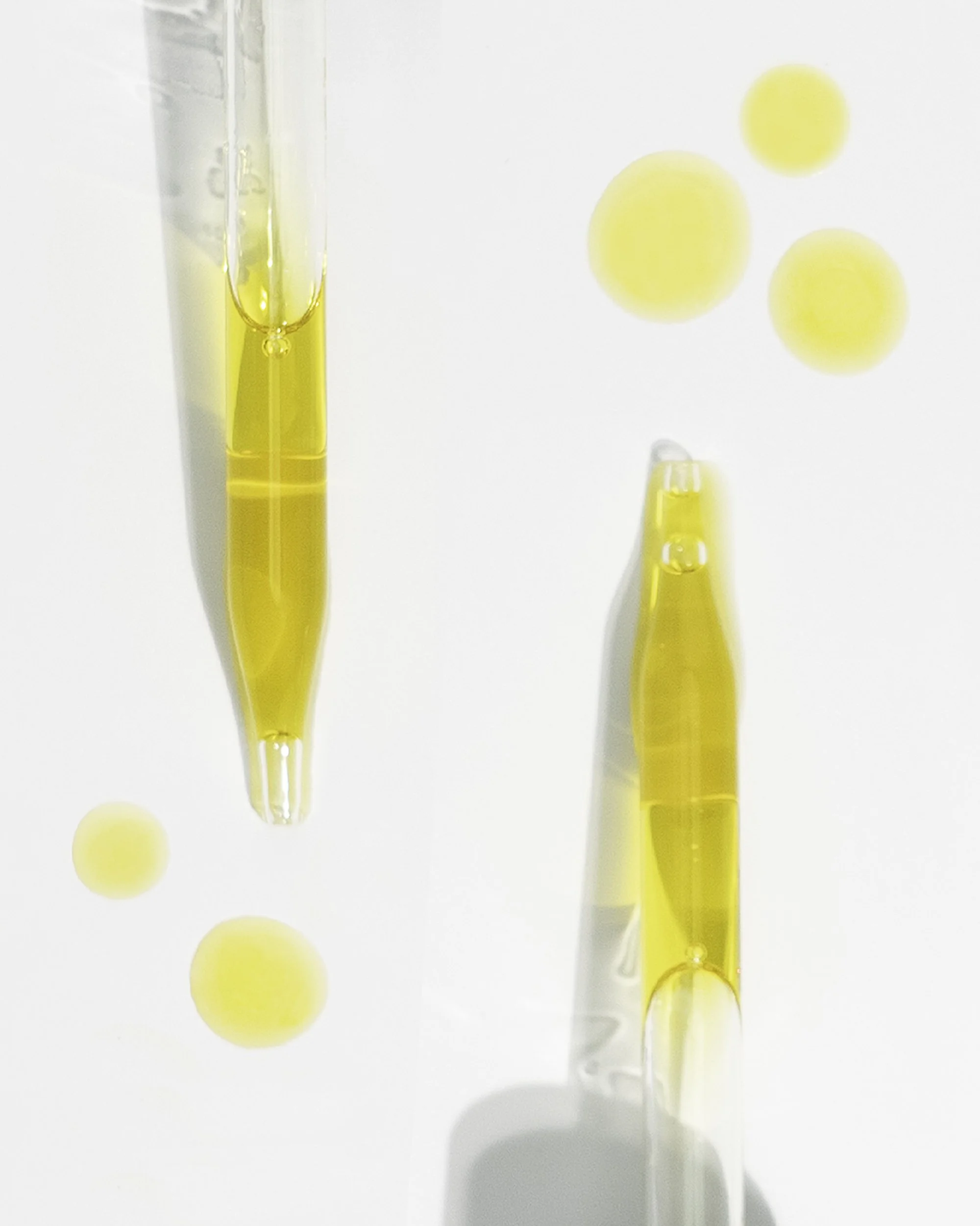 LF_stills_texture_29botanical-serum.jpg