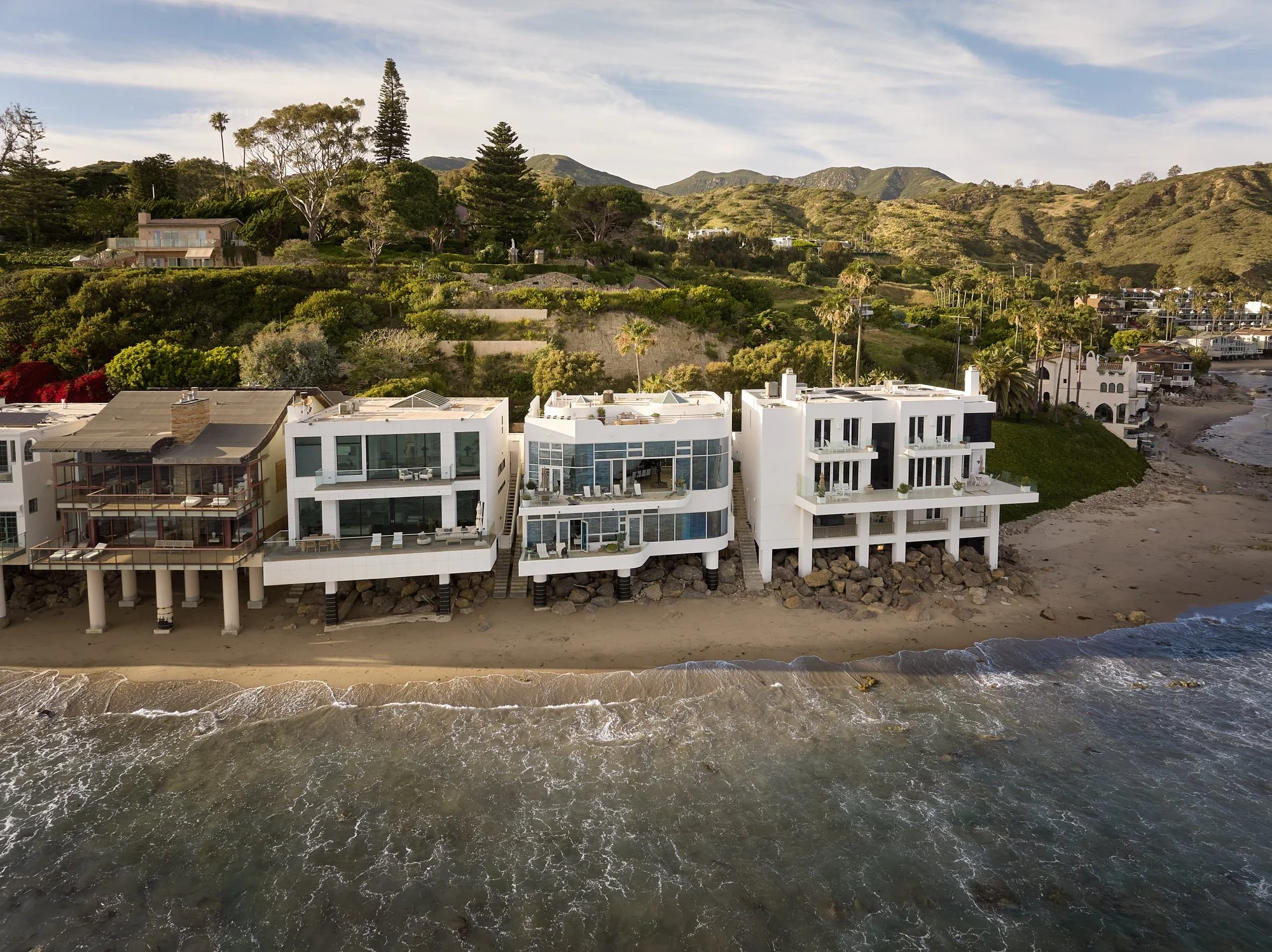 29 26808MalibuCoveColony_57.jpg
